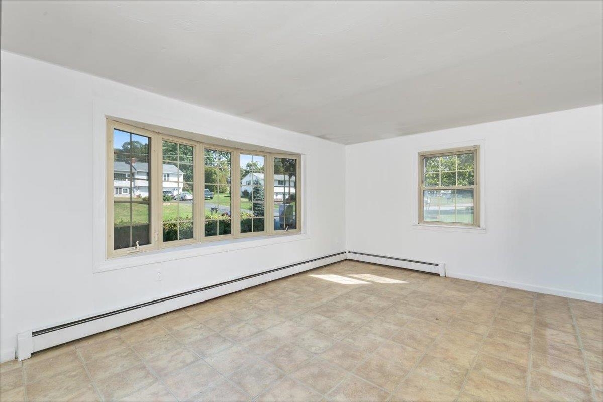 property viewer photo 15