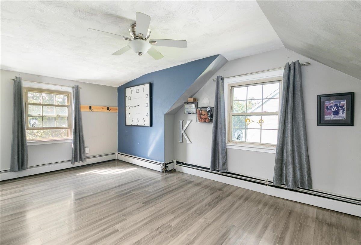 property viewer photo 18