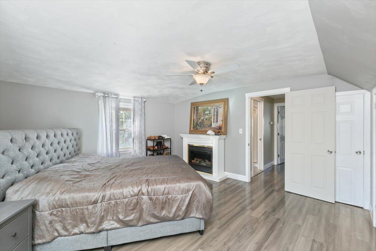 property viewer photo 23