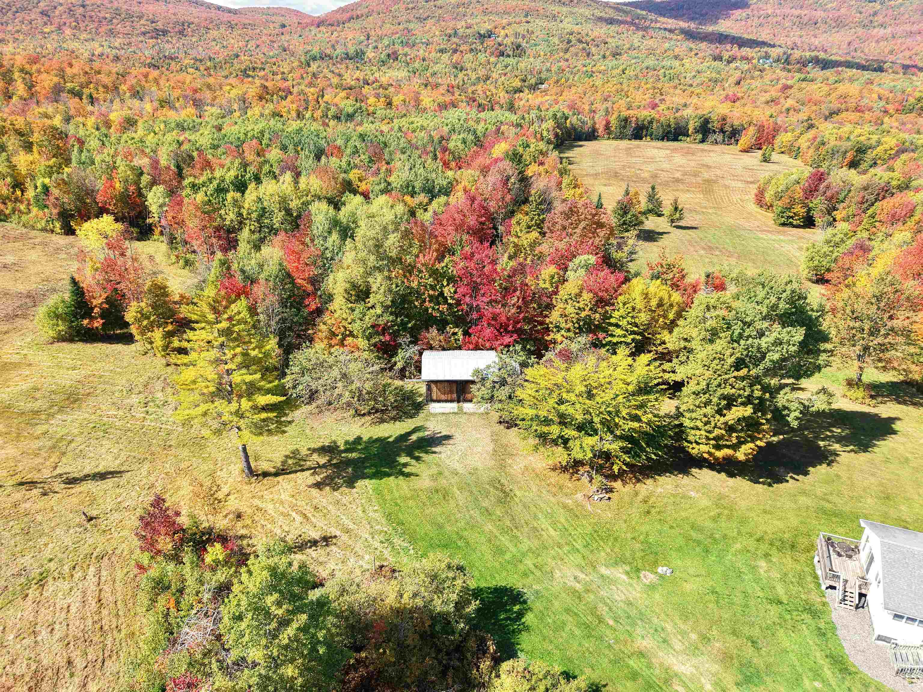 main property photo 35