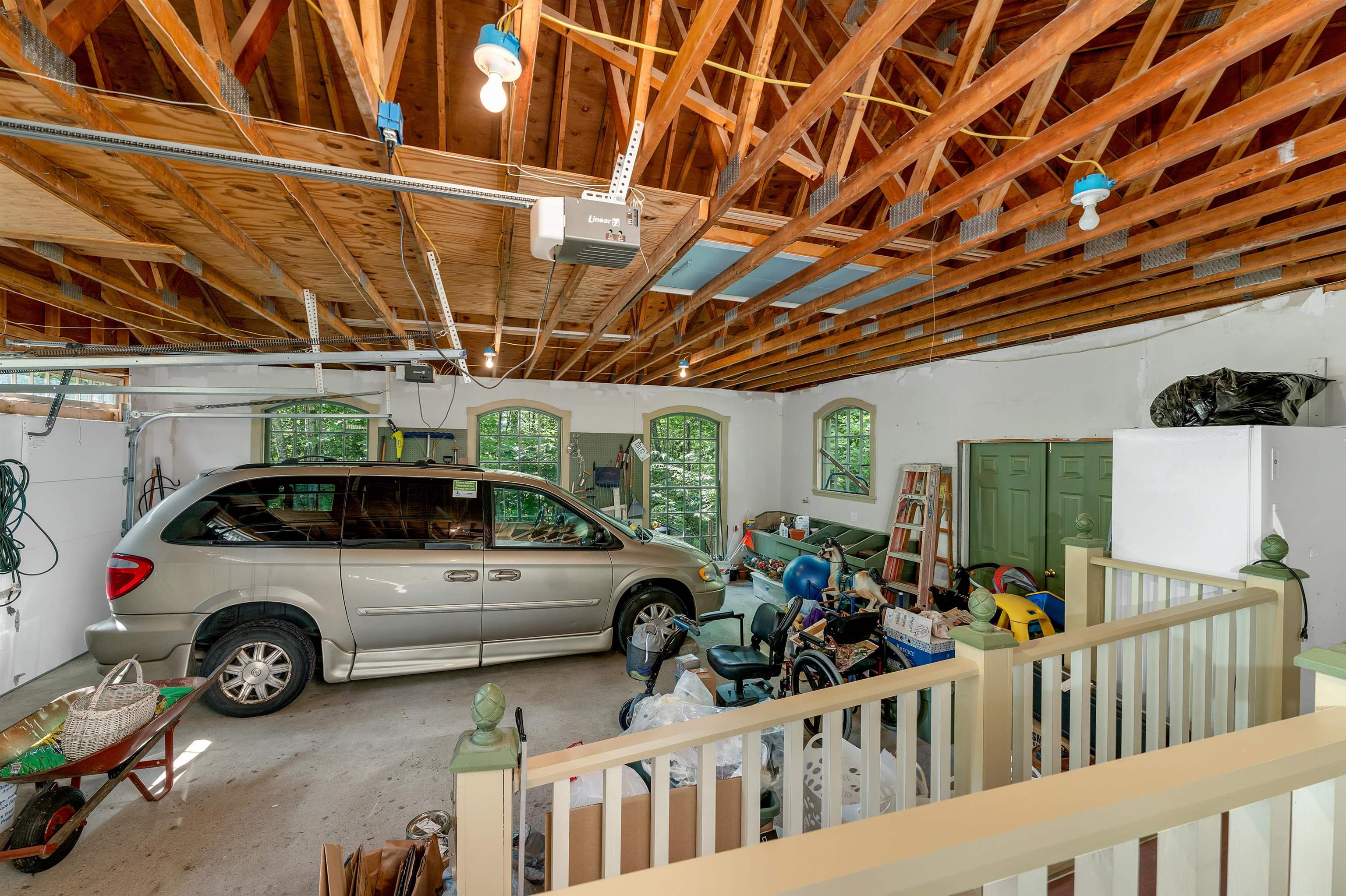 main property photo 45