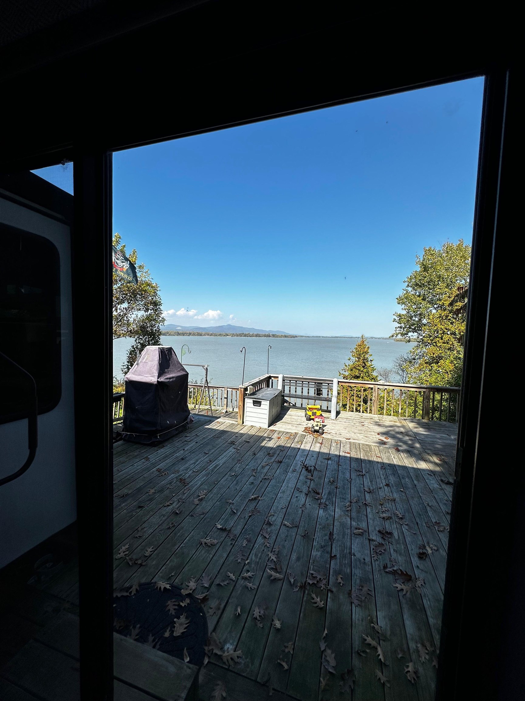 main property photo 31