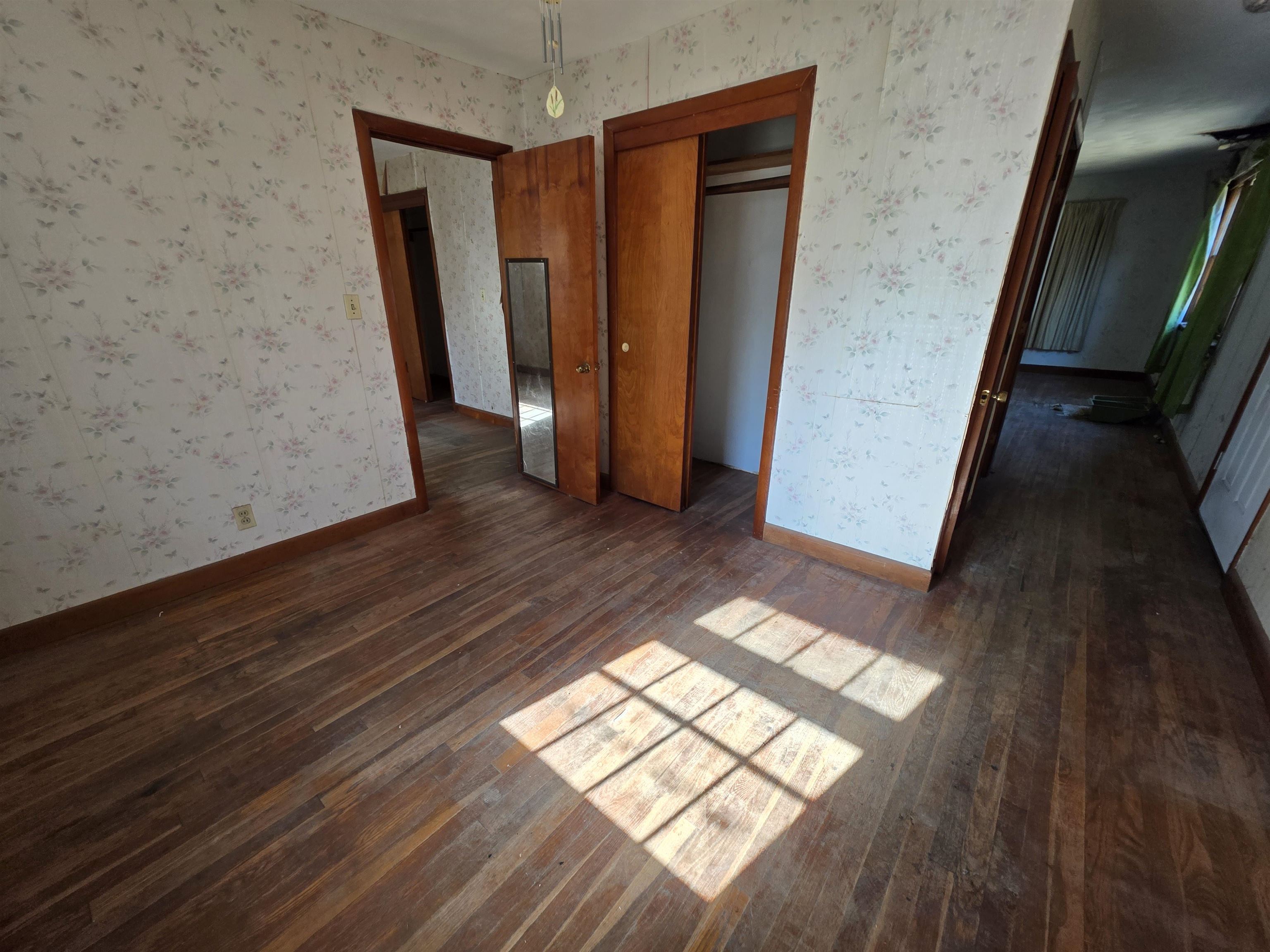 property viewer photo 28