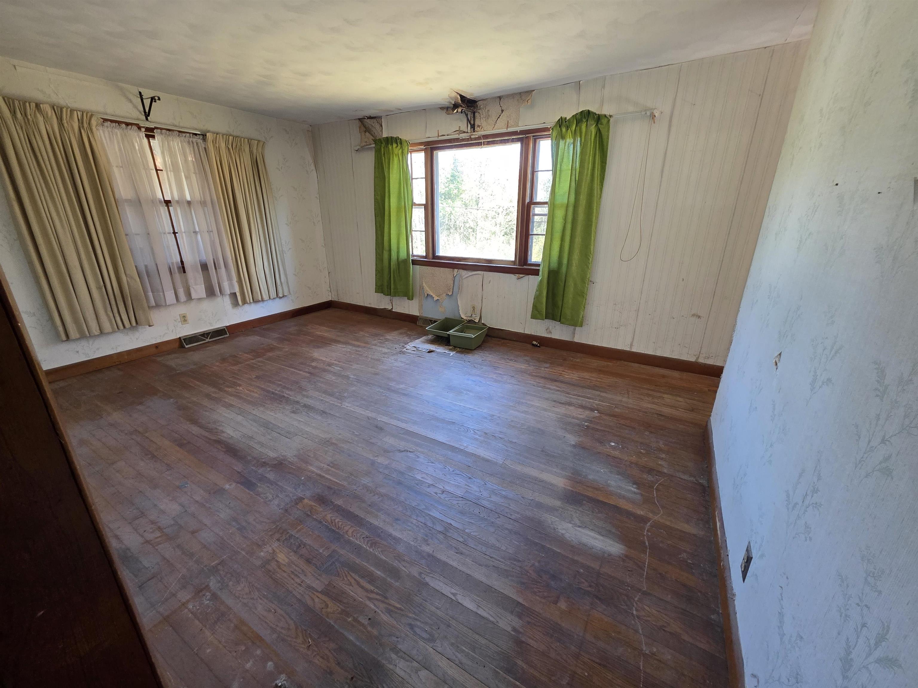 property viewer photo 30