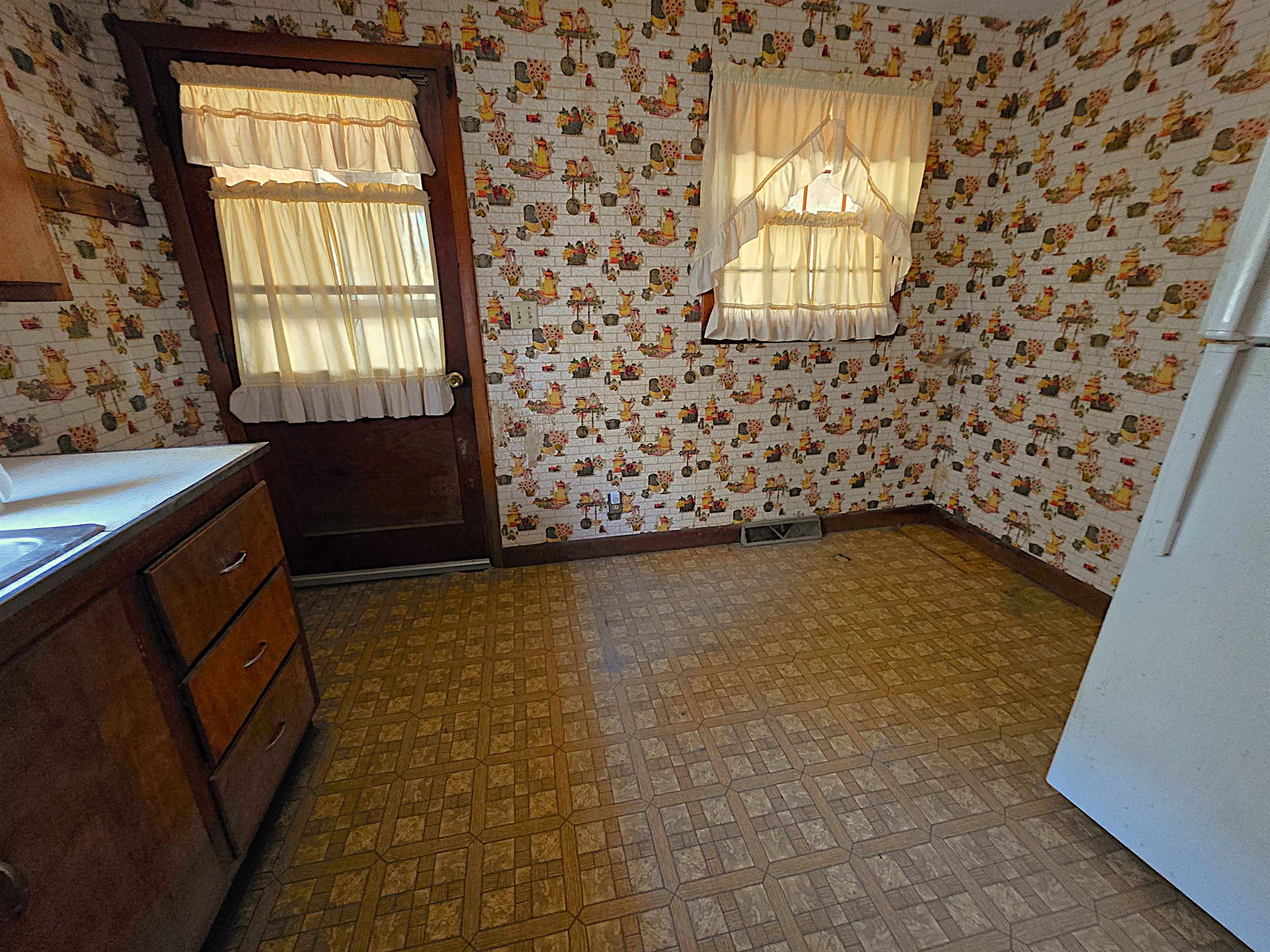 property viewer photo 37