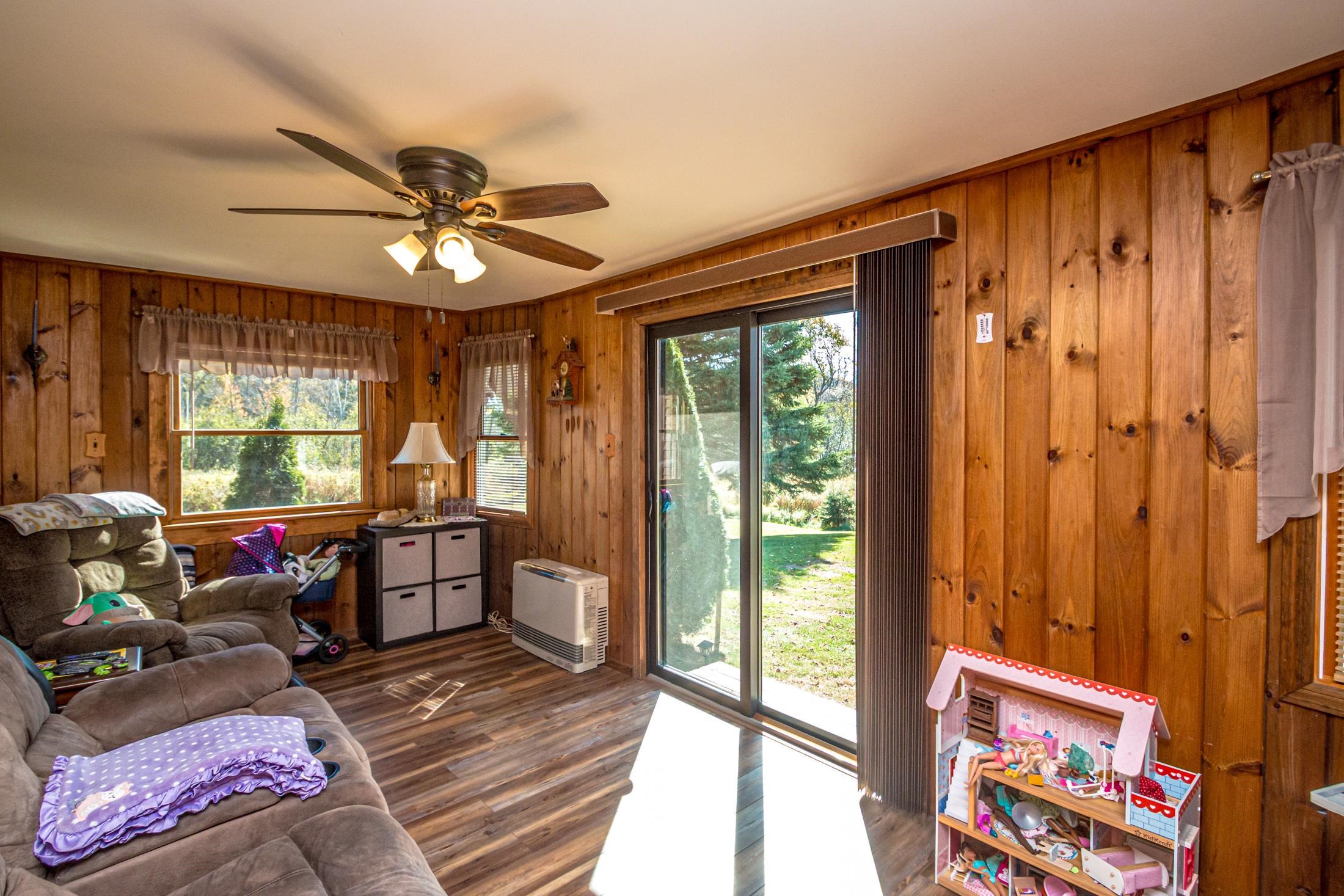 property viewer photo 19