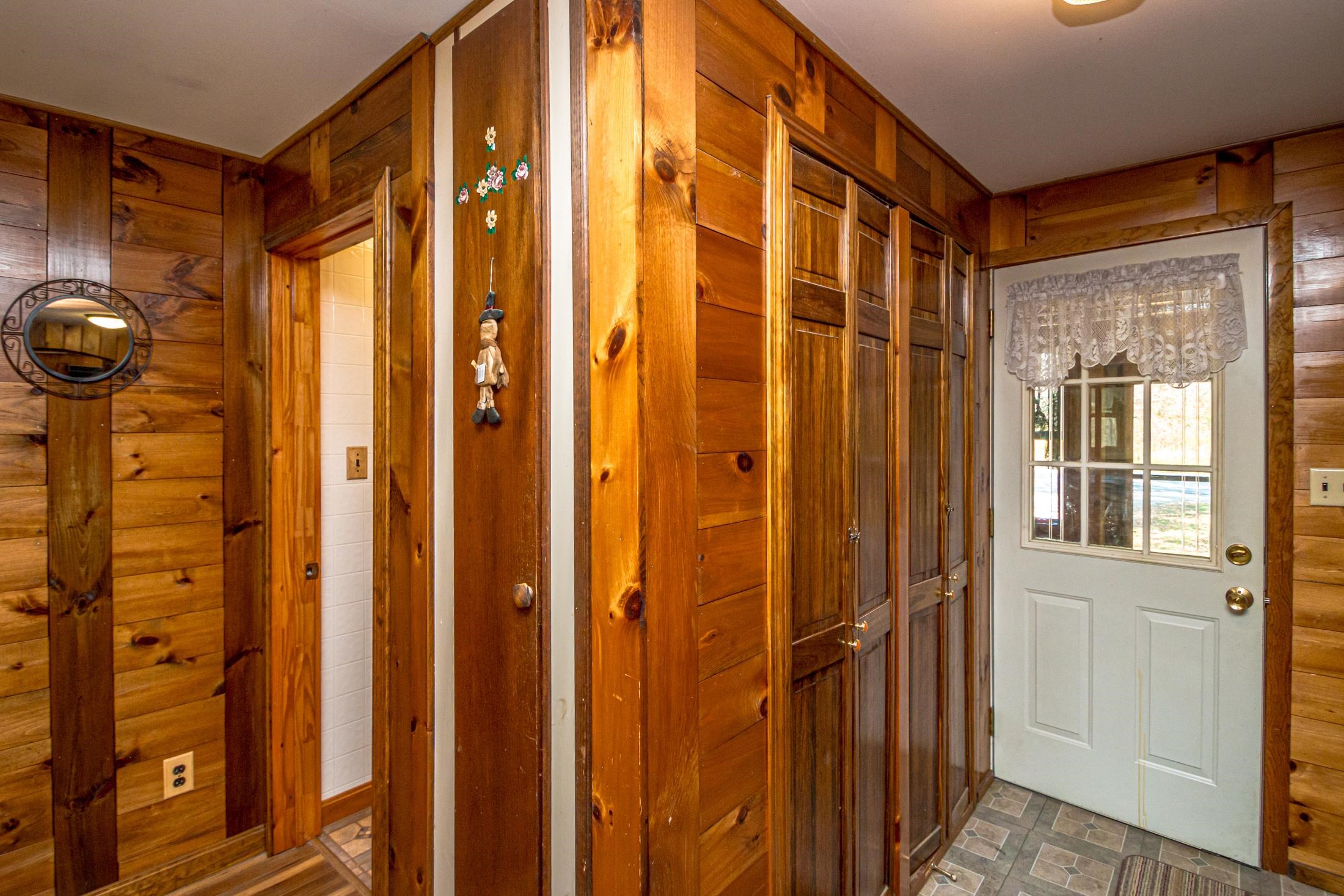 property viewer photo 3