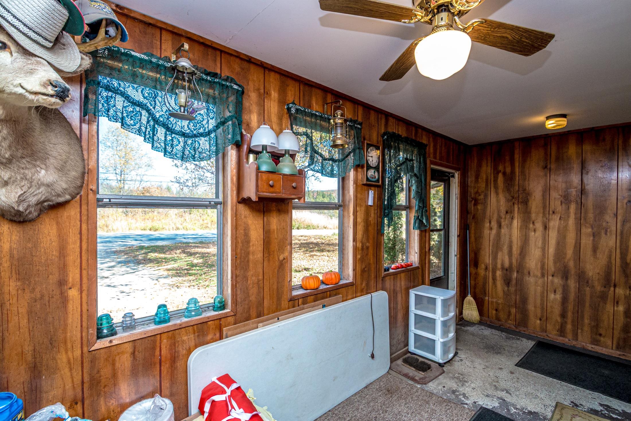 property viewer photo 36