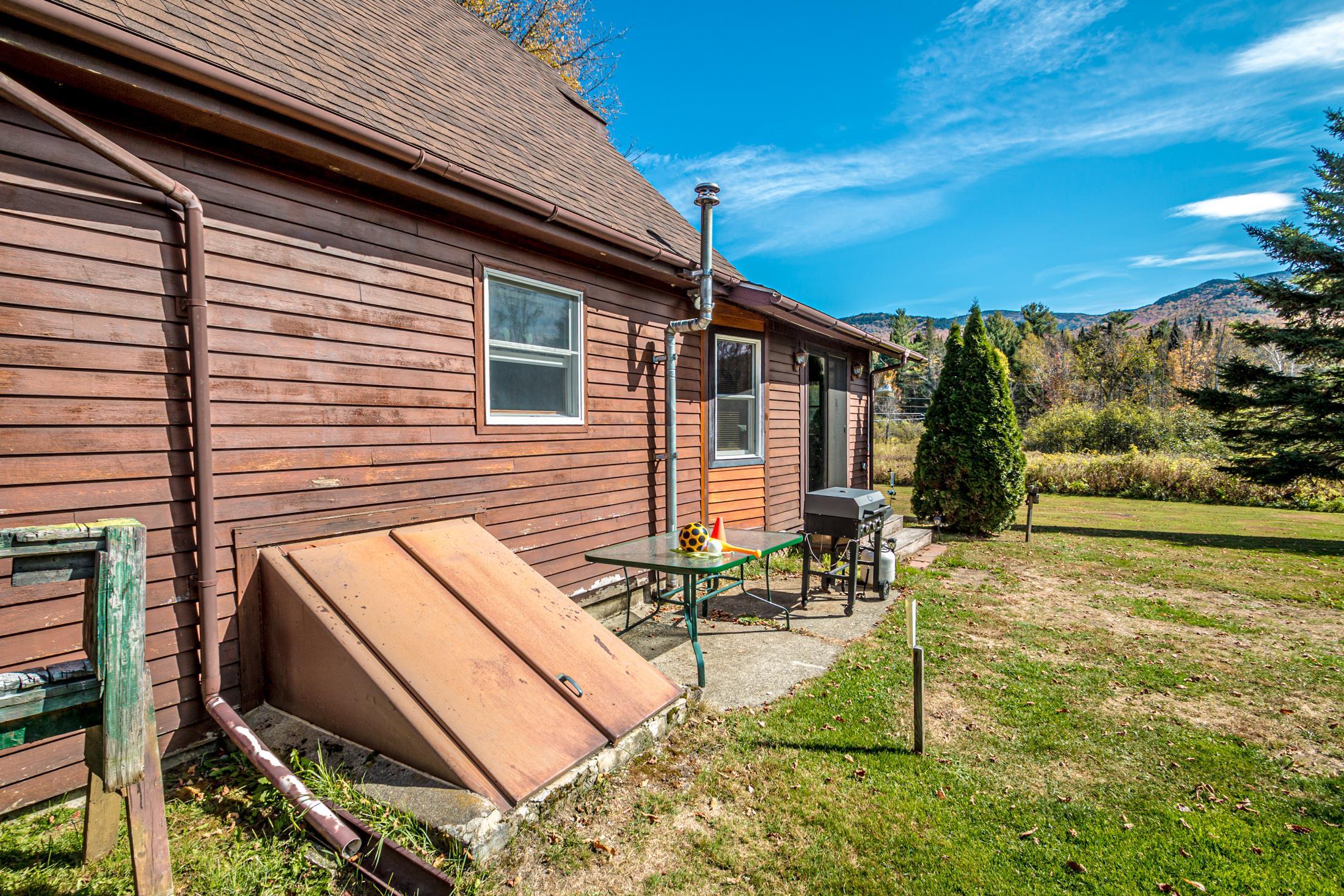 property viewer photo 47