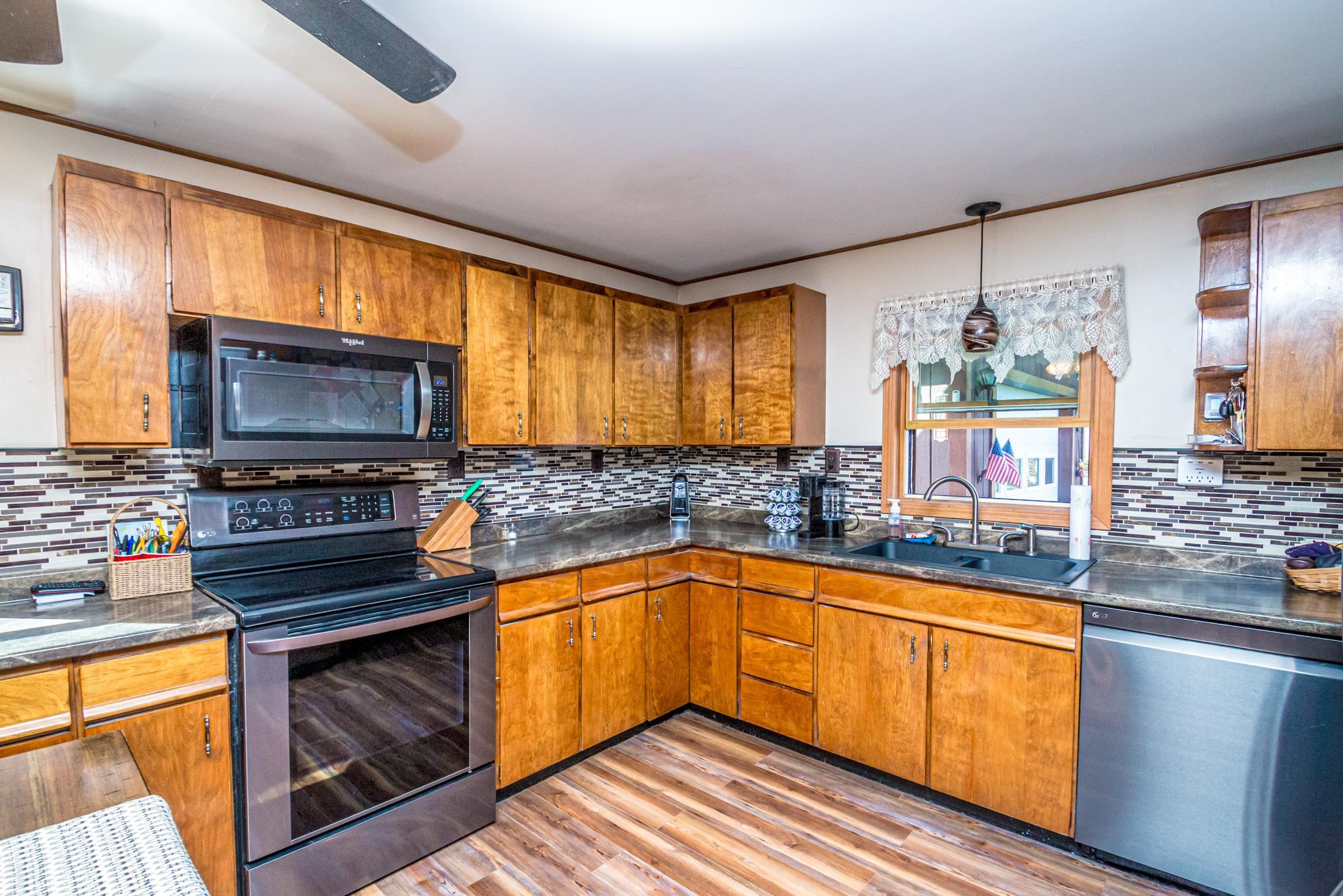 property viewer photo 7