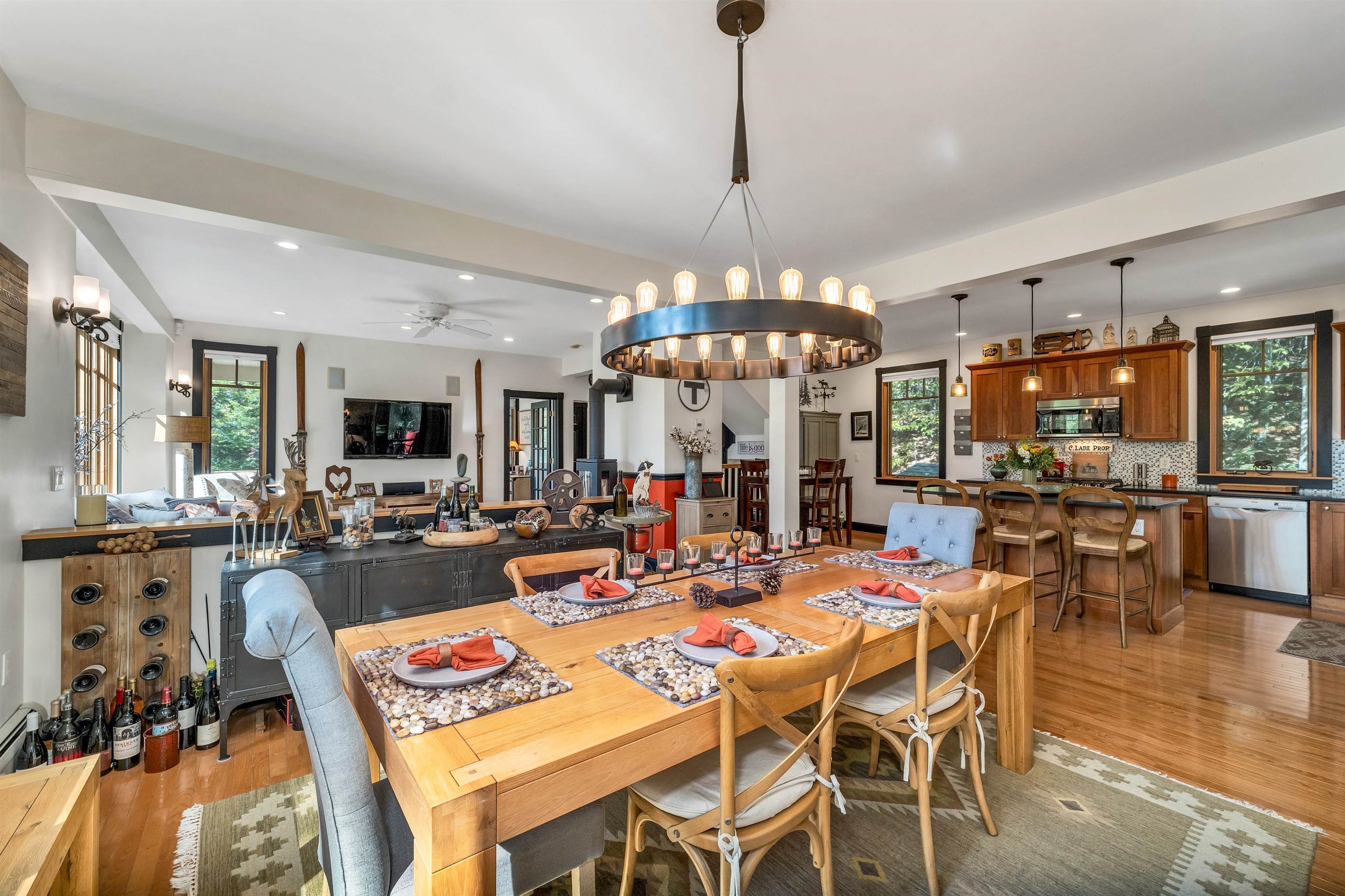 property viewer photo 15