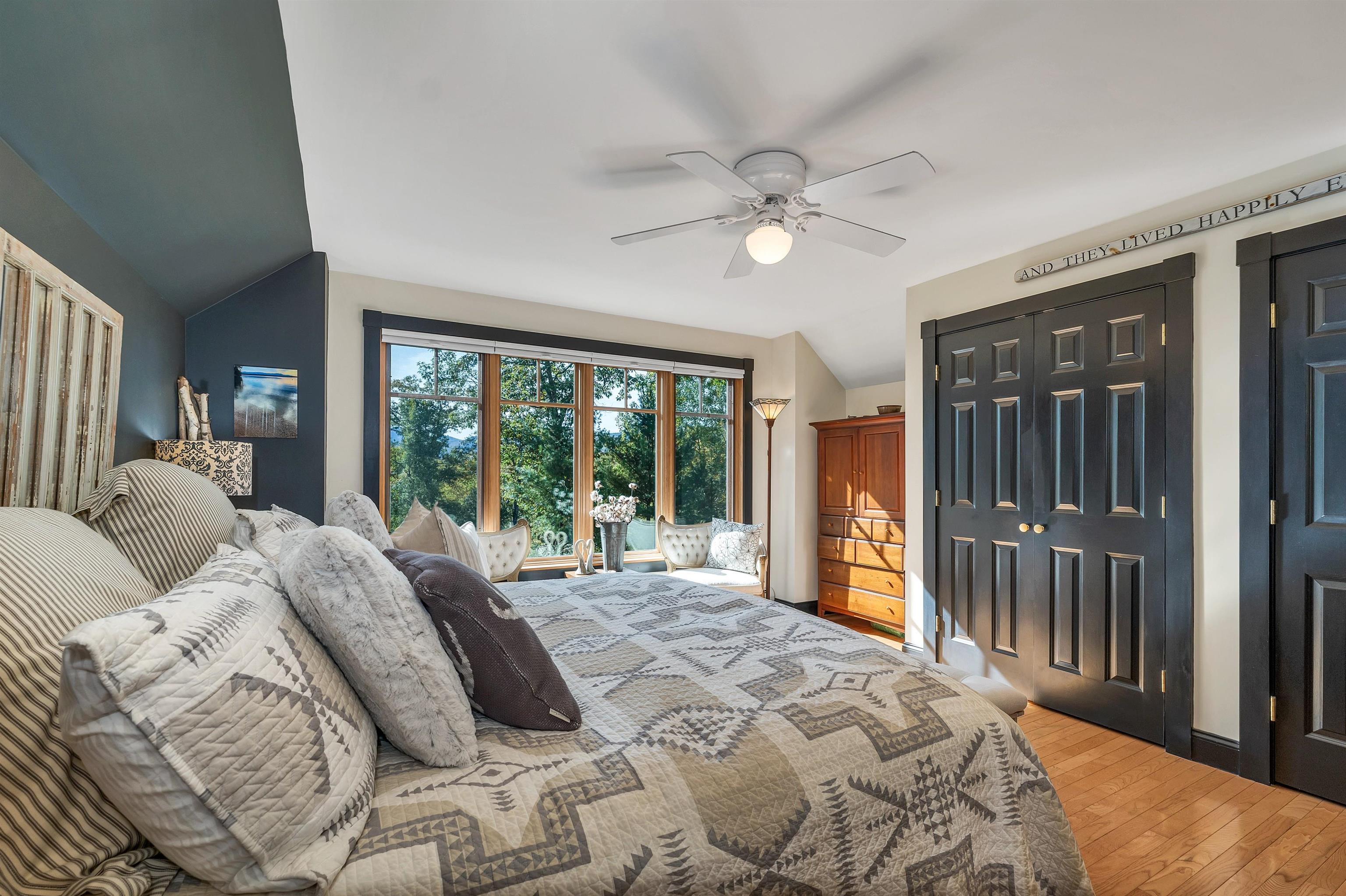 property viewer photo 31