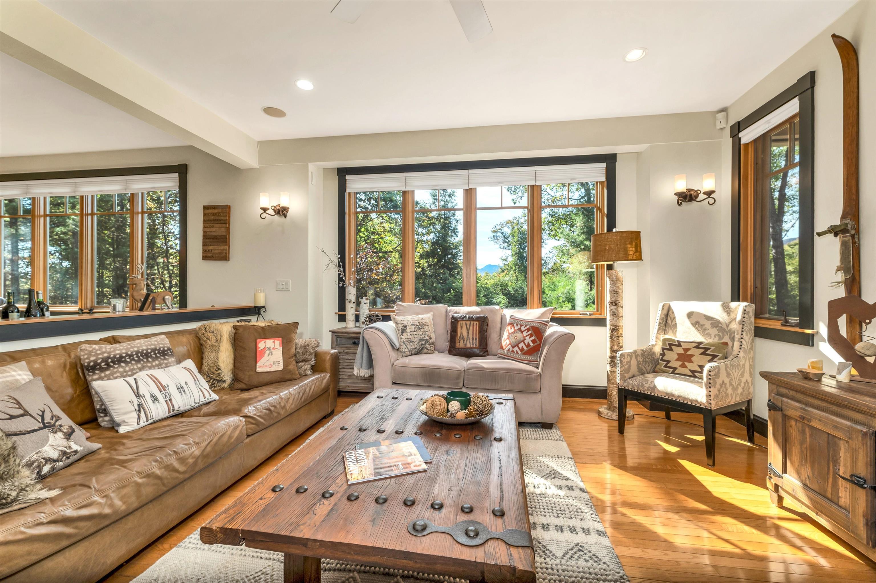 property viewer photo 4