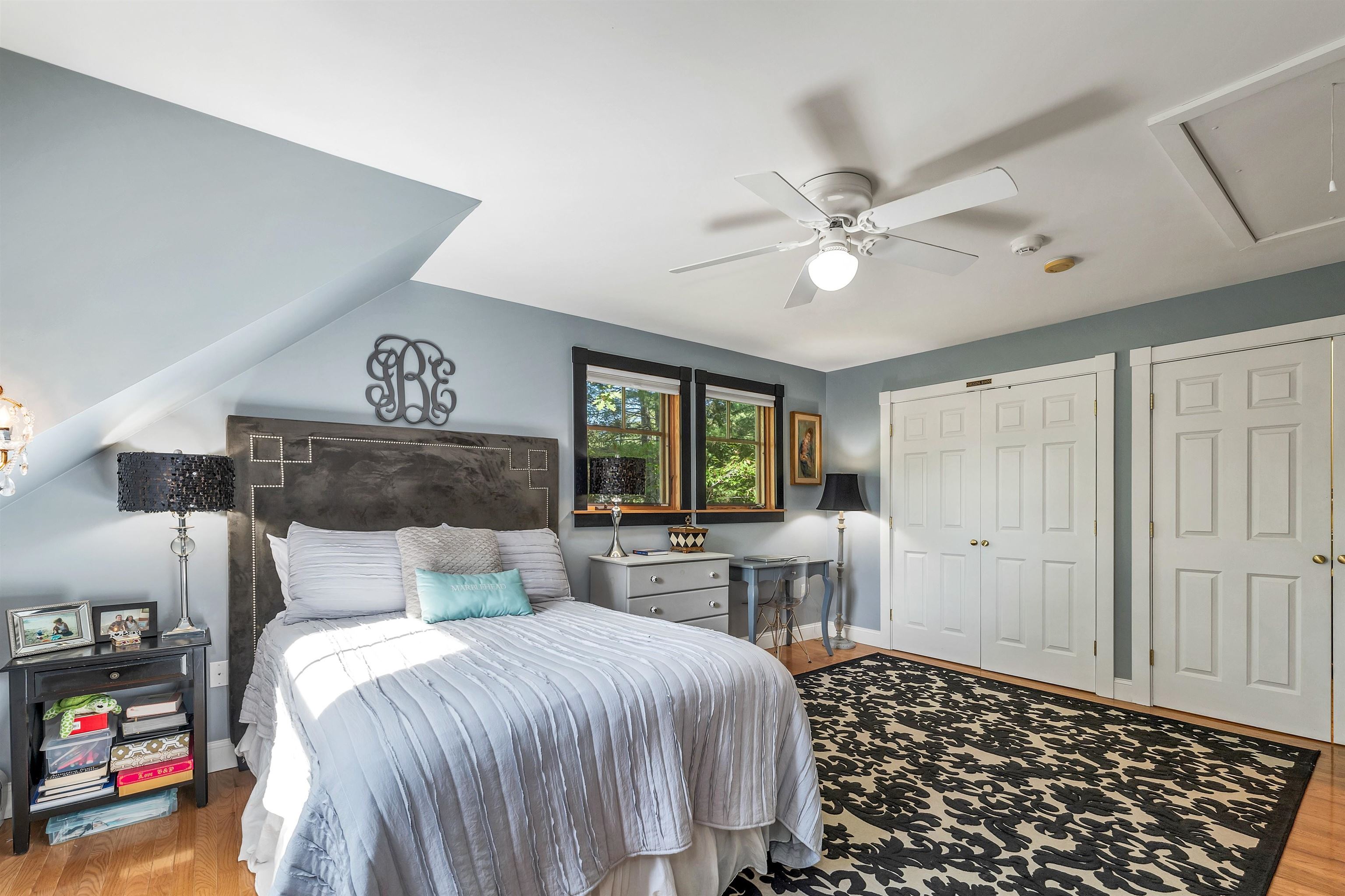 property viewer photo 42