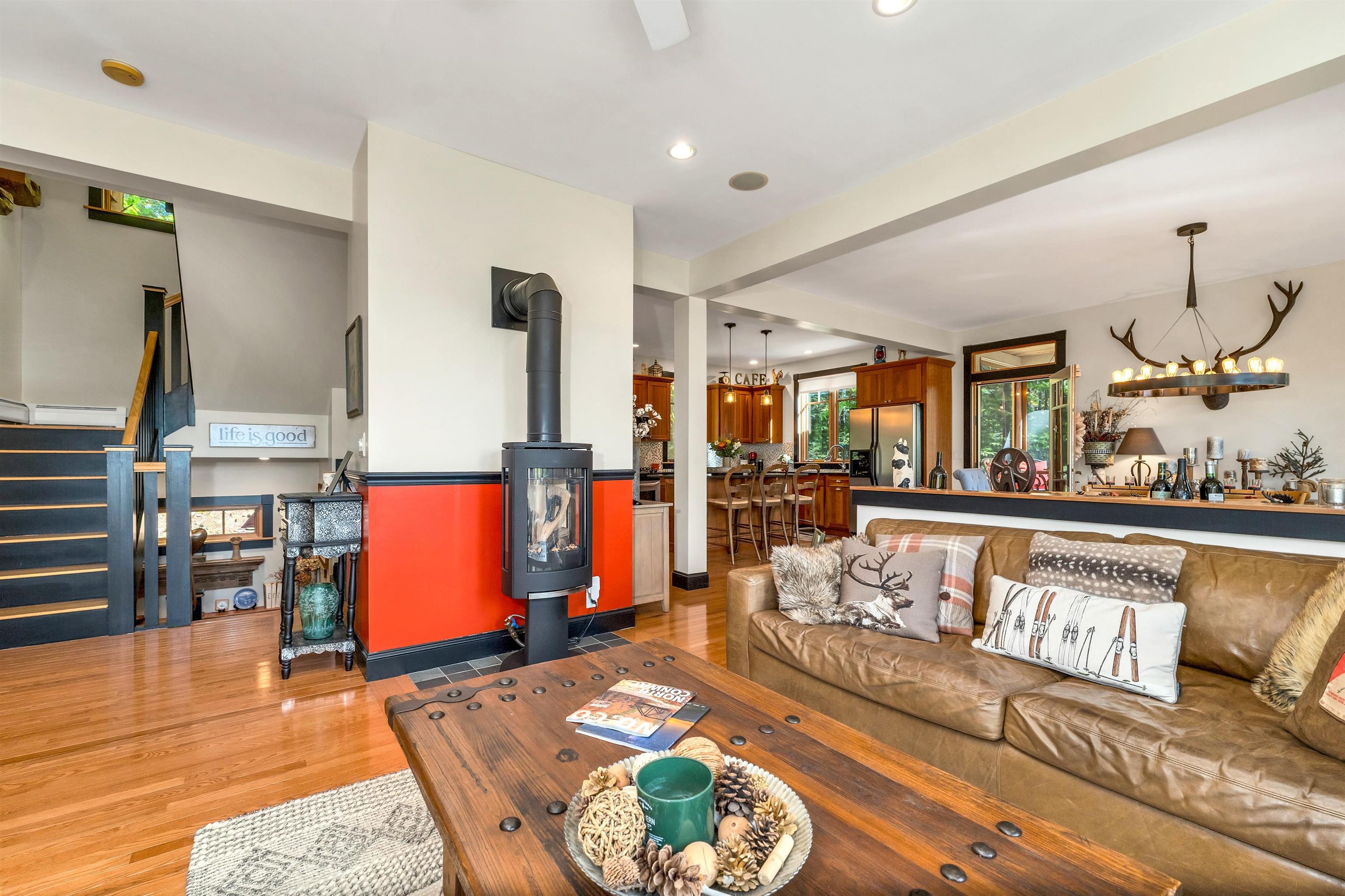 property viewer photo 8