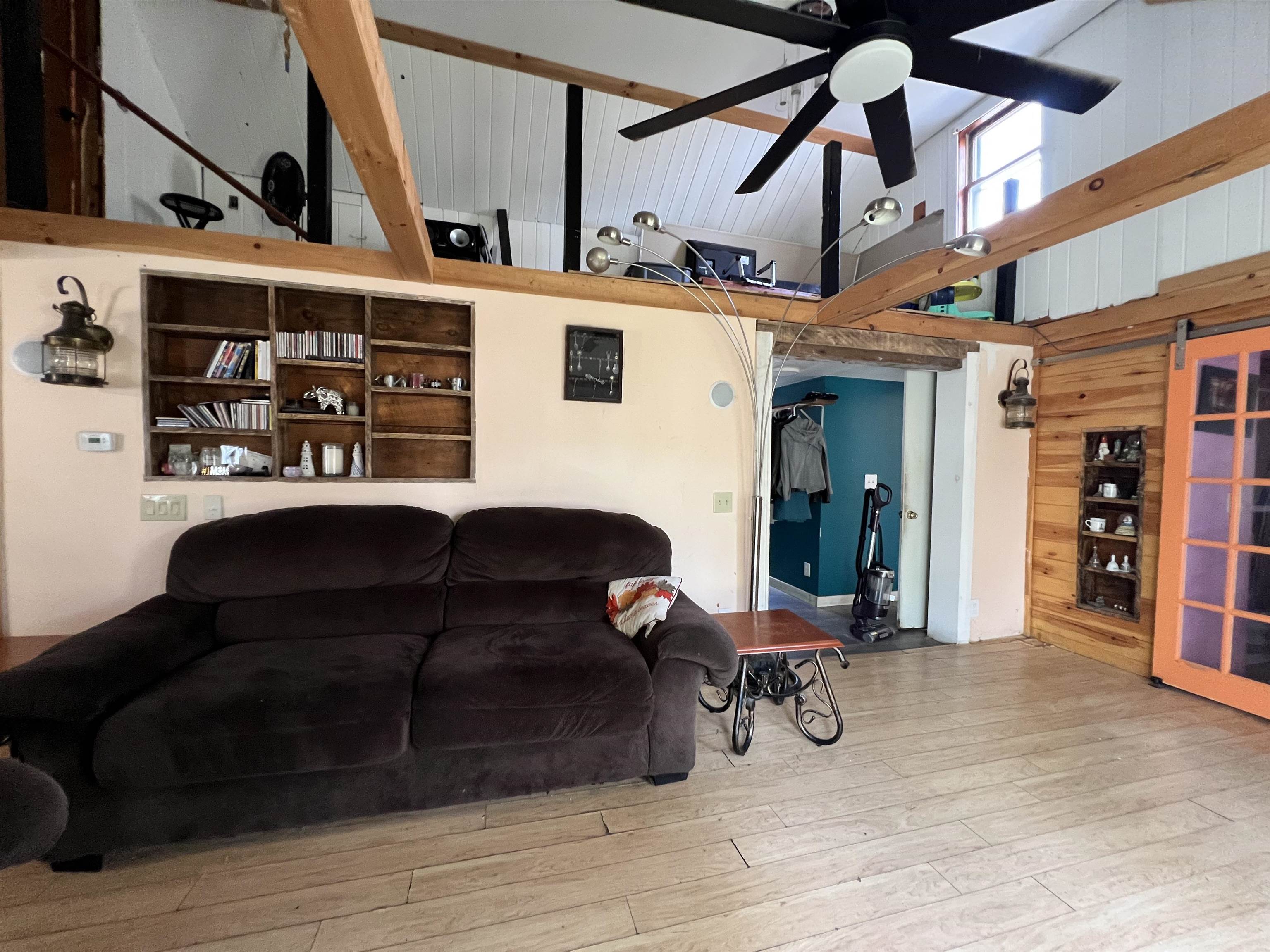property viewer photo 12