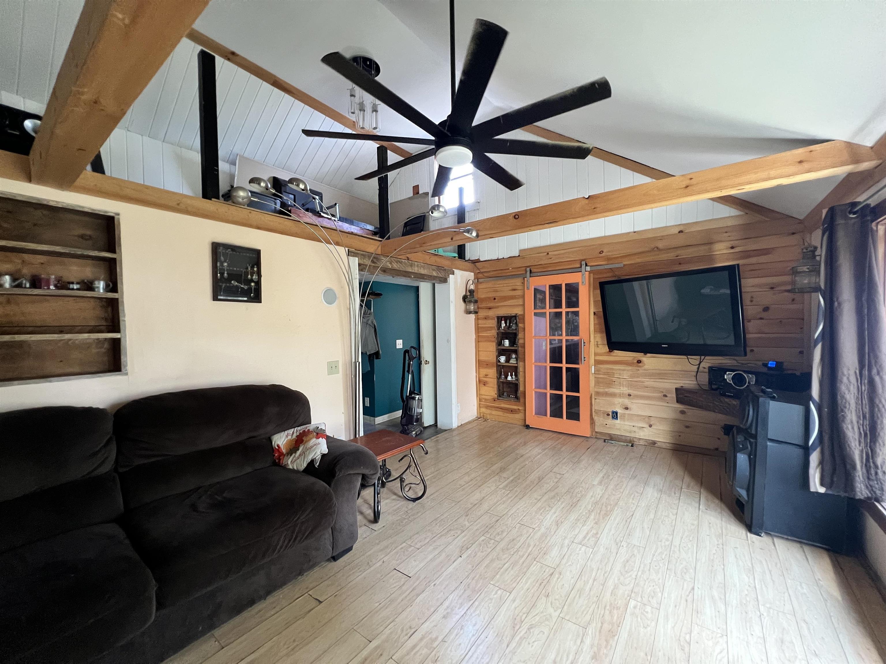 property viewer photo 14