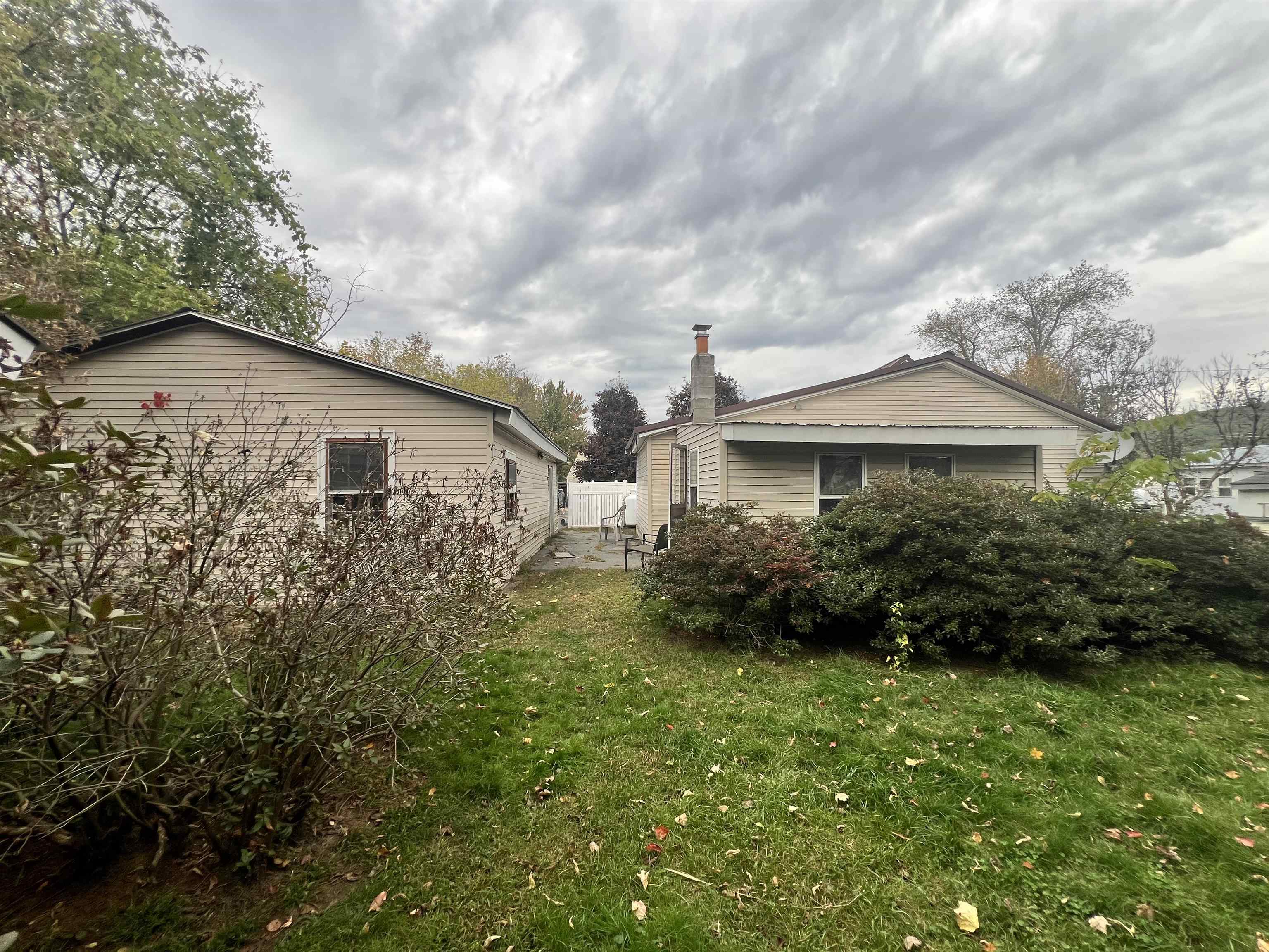 property viewer photo 26