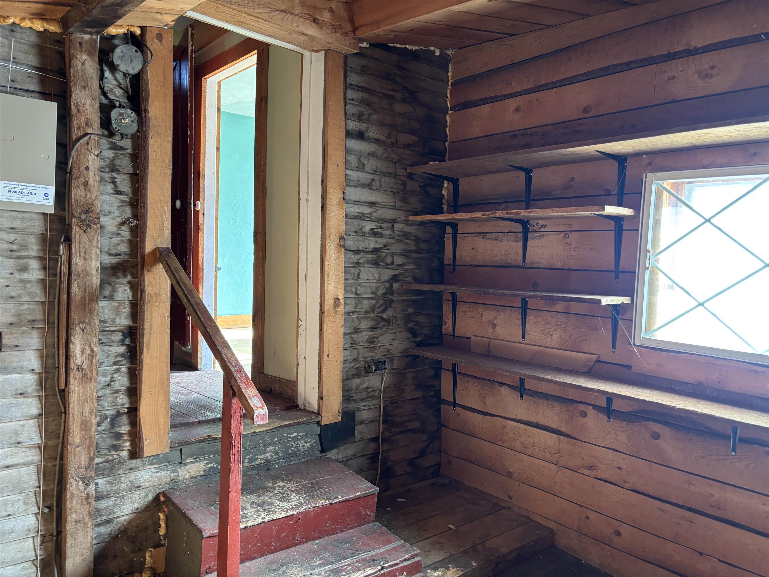 main property photo 18
