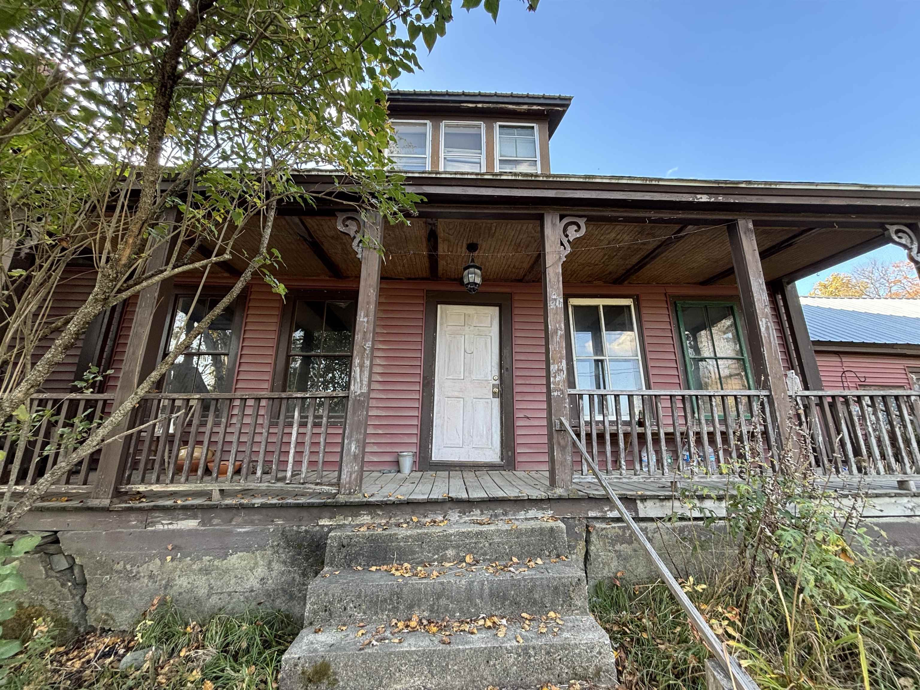 main property photo 27