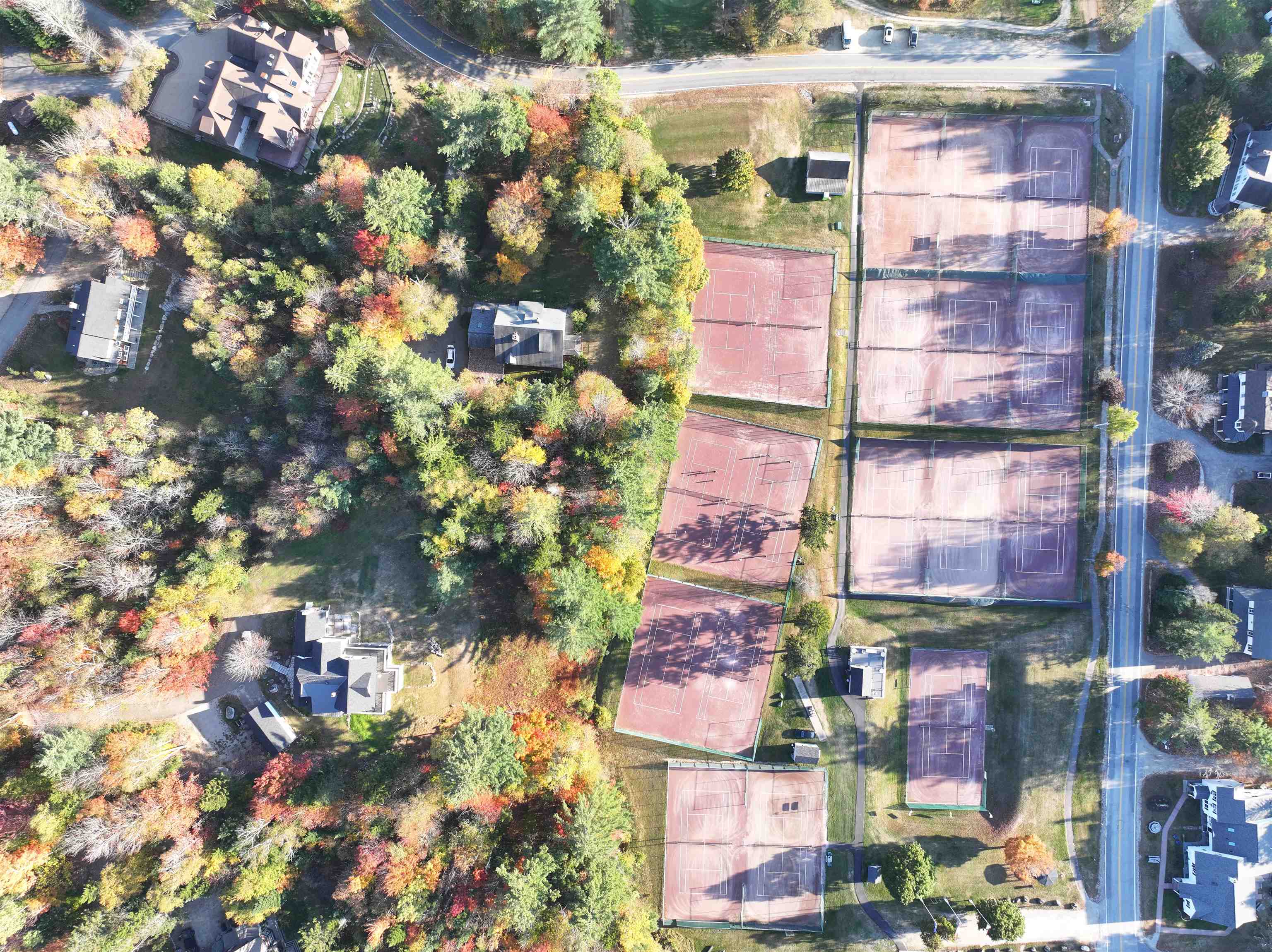 main property photo 25