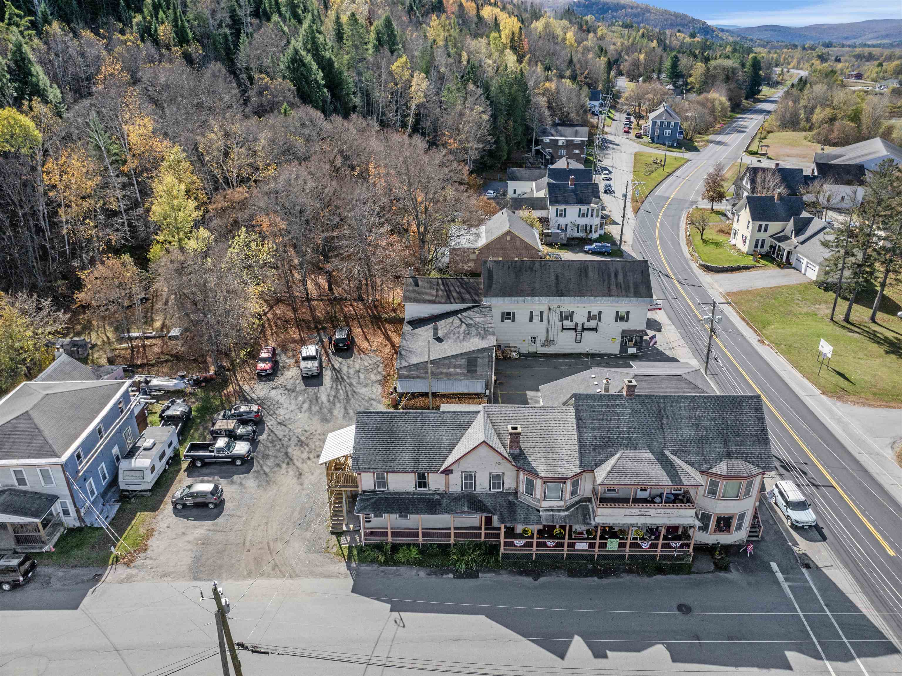 main property photo 17