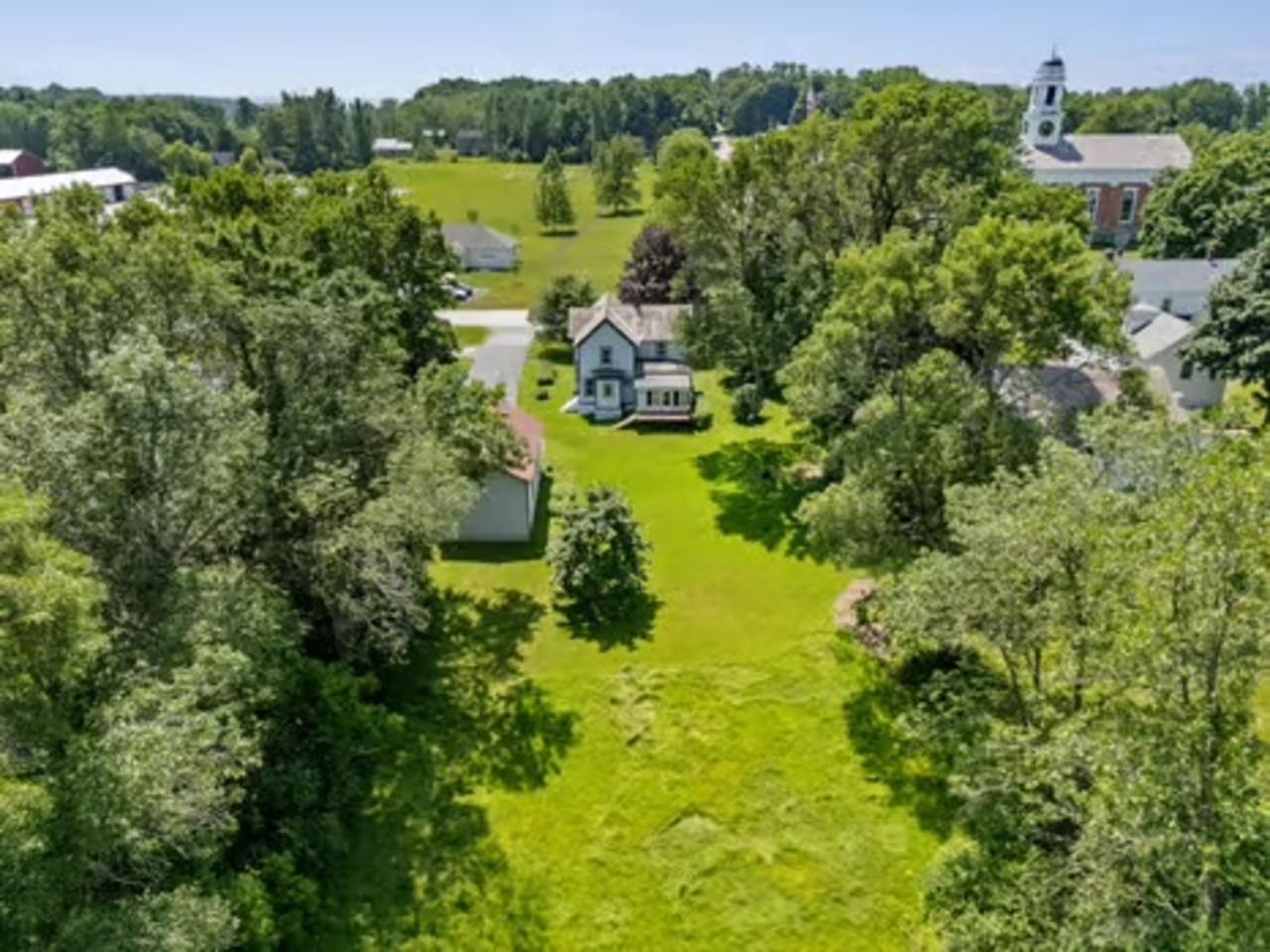 main property photo 54