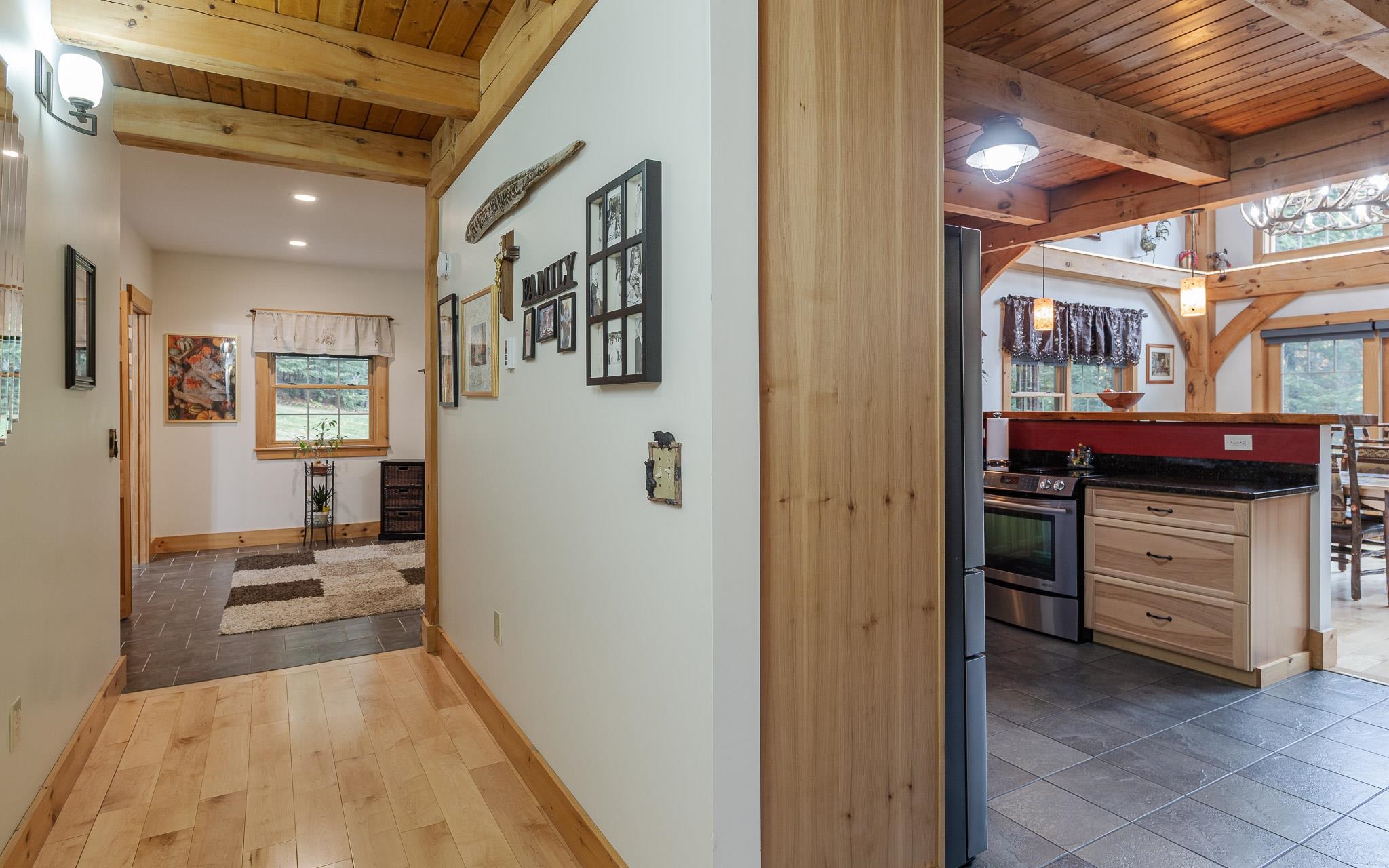 property viewer photo 30
