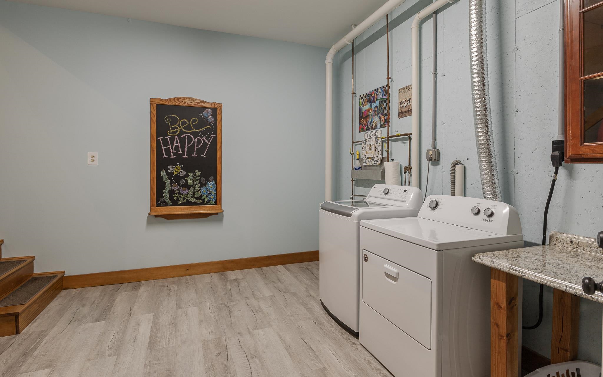 property viewer photo 38