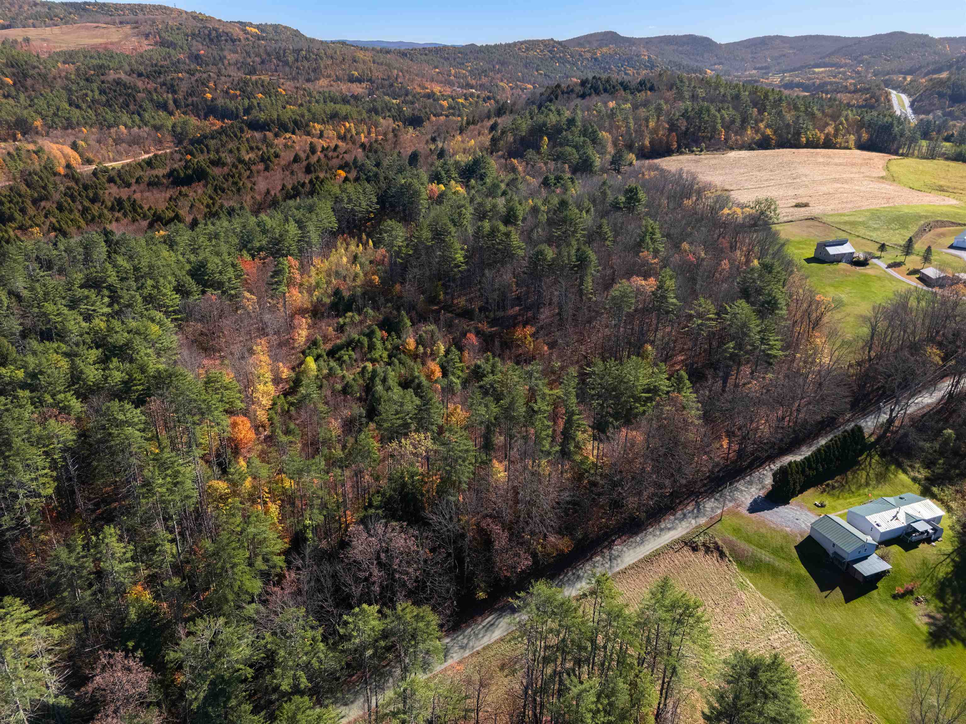 main property photo 9
