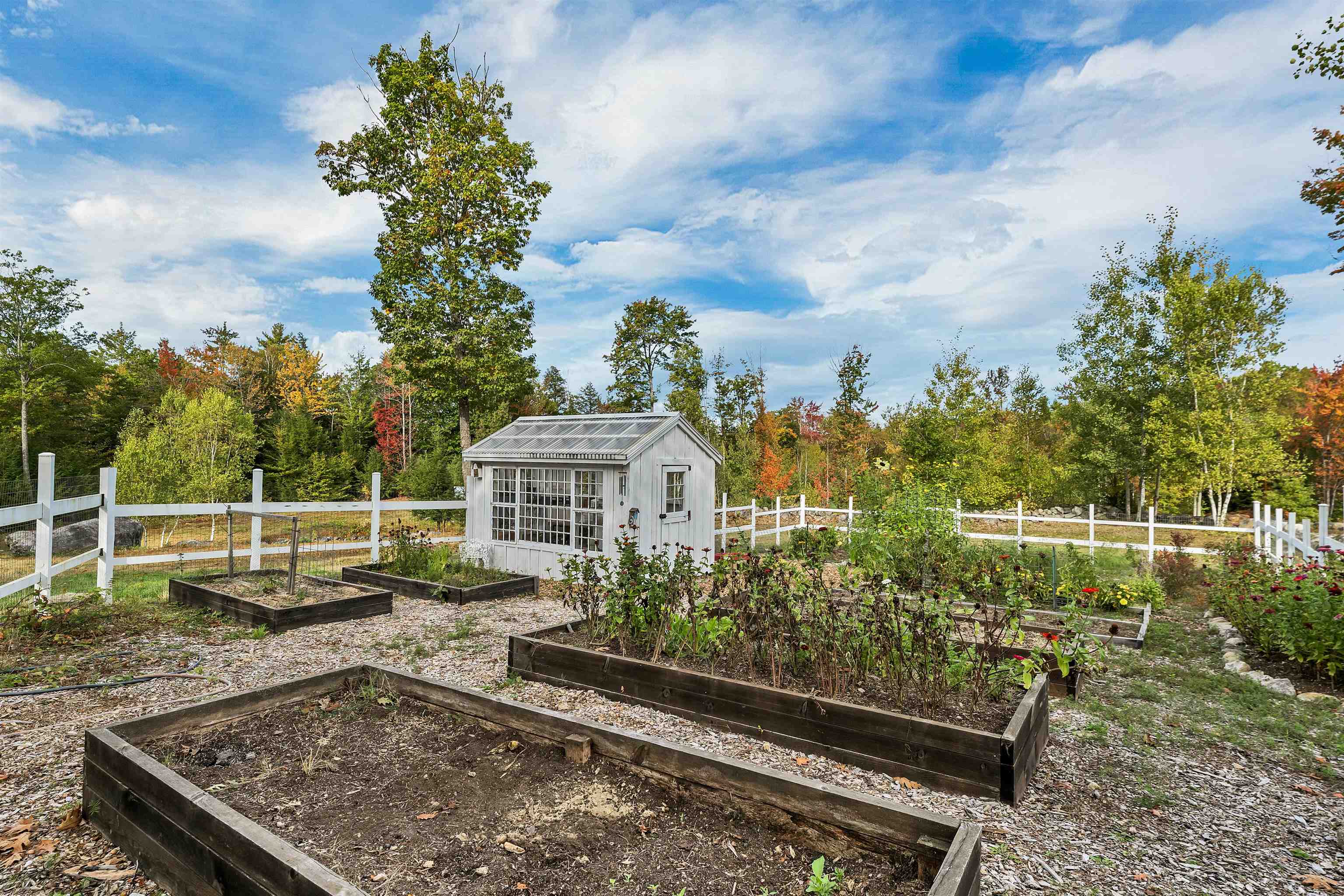 property viewer photo 17