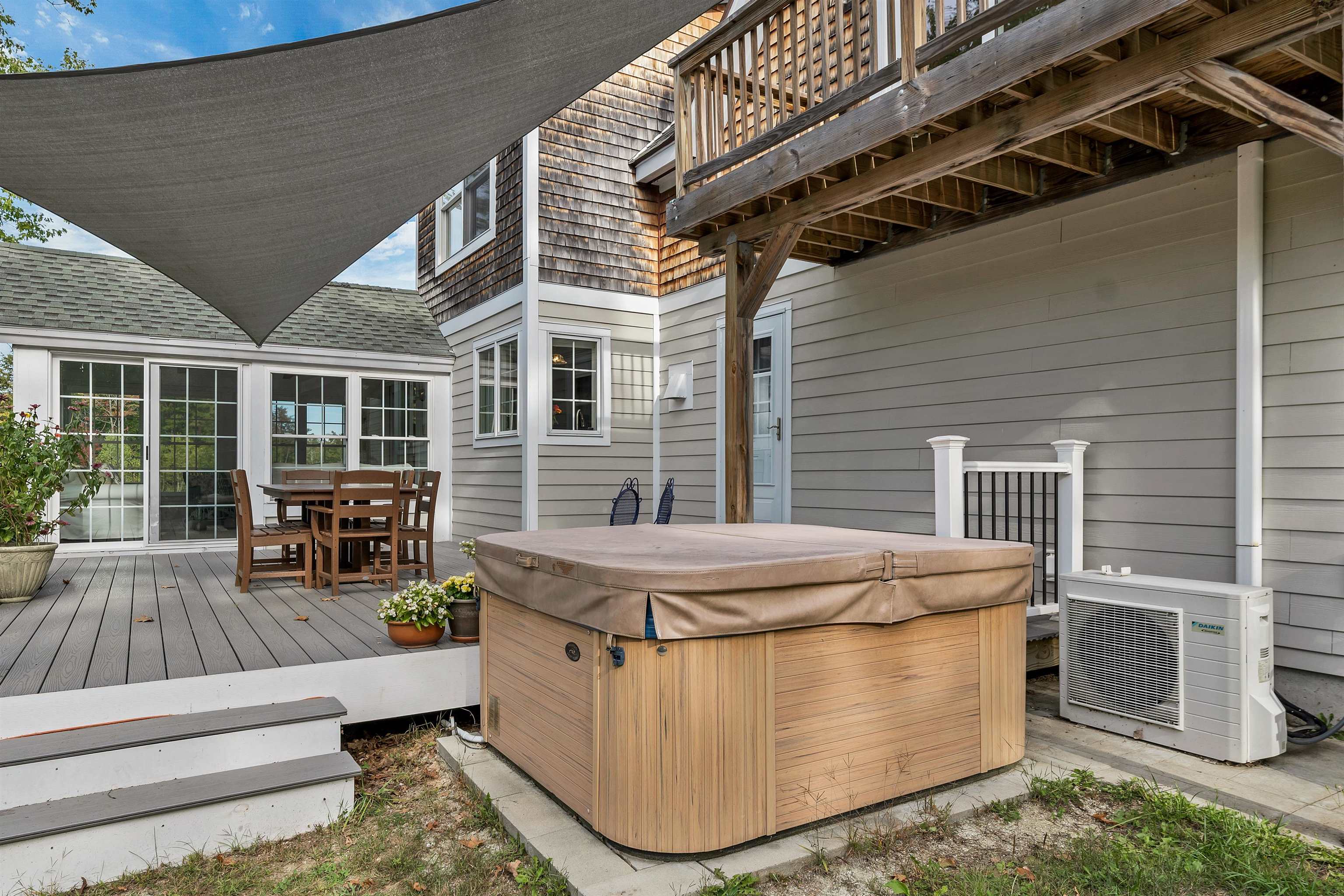 property viewer photo 25