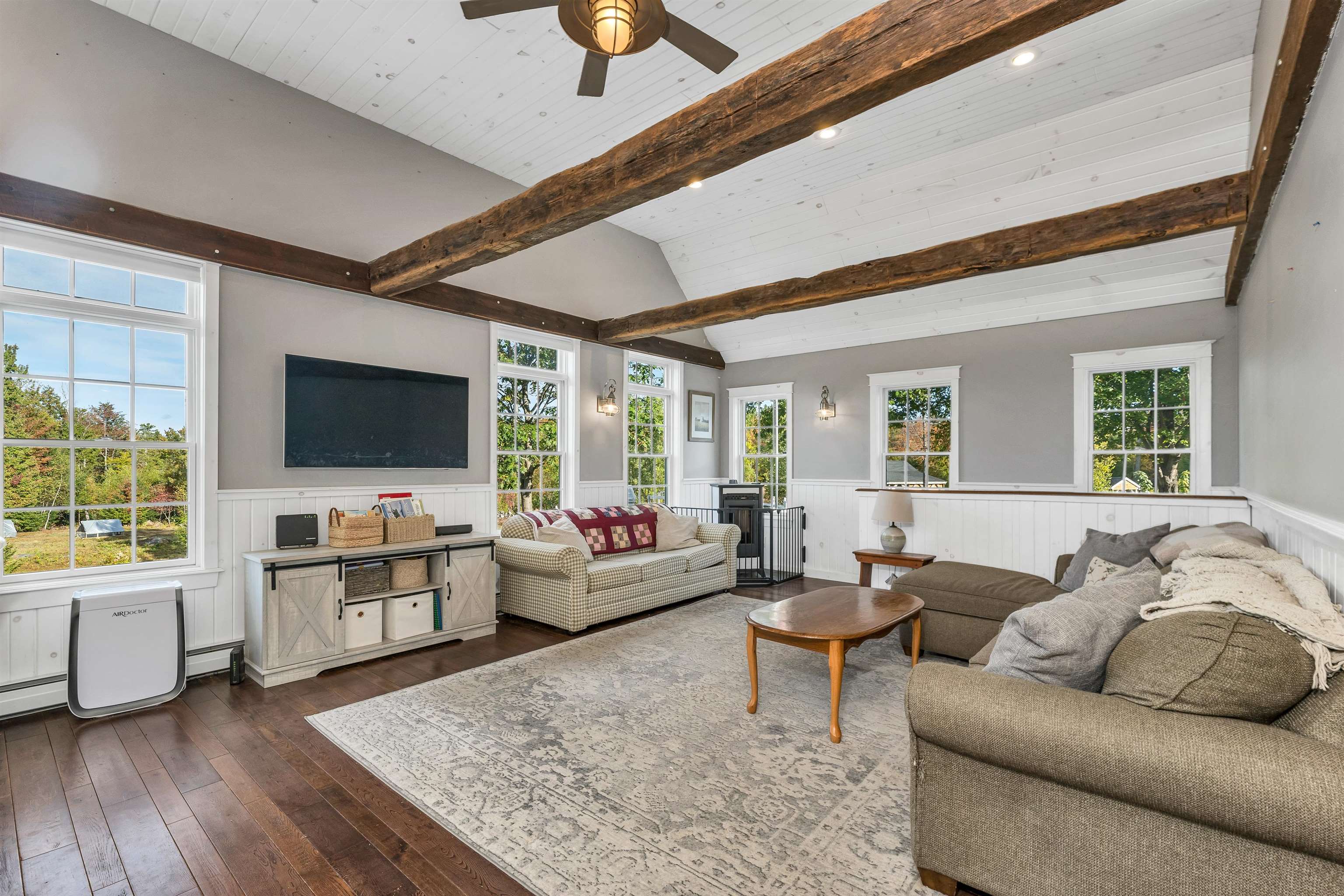 property viewer photo 31