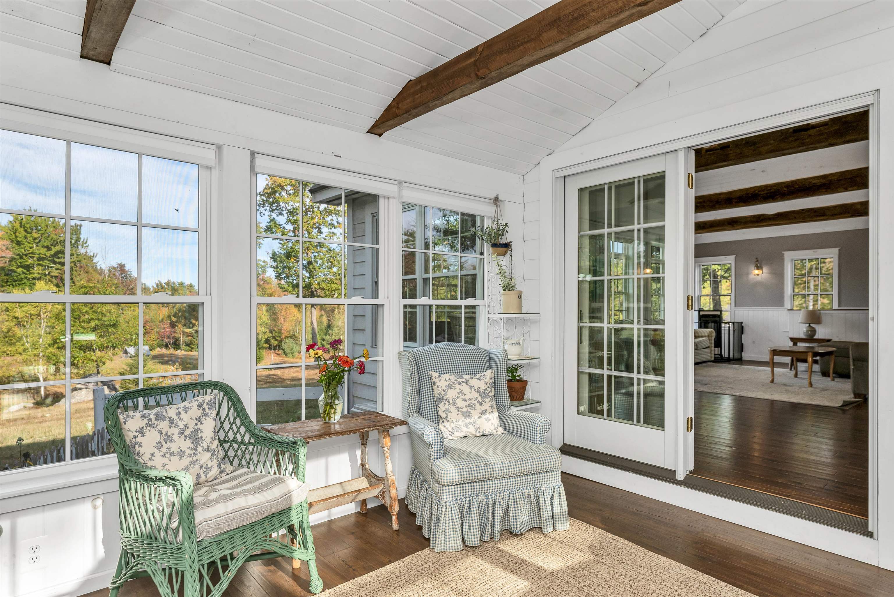 property viewer photo 37