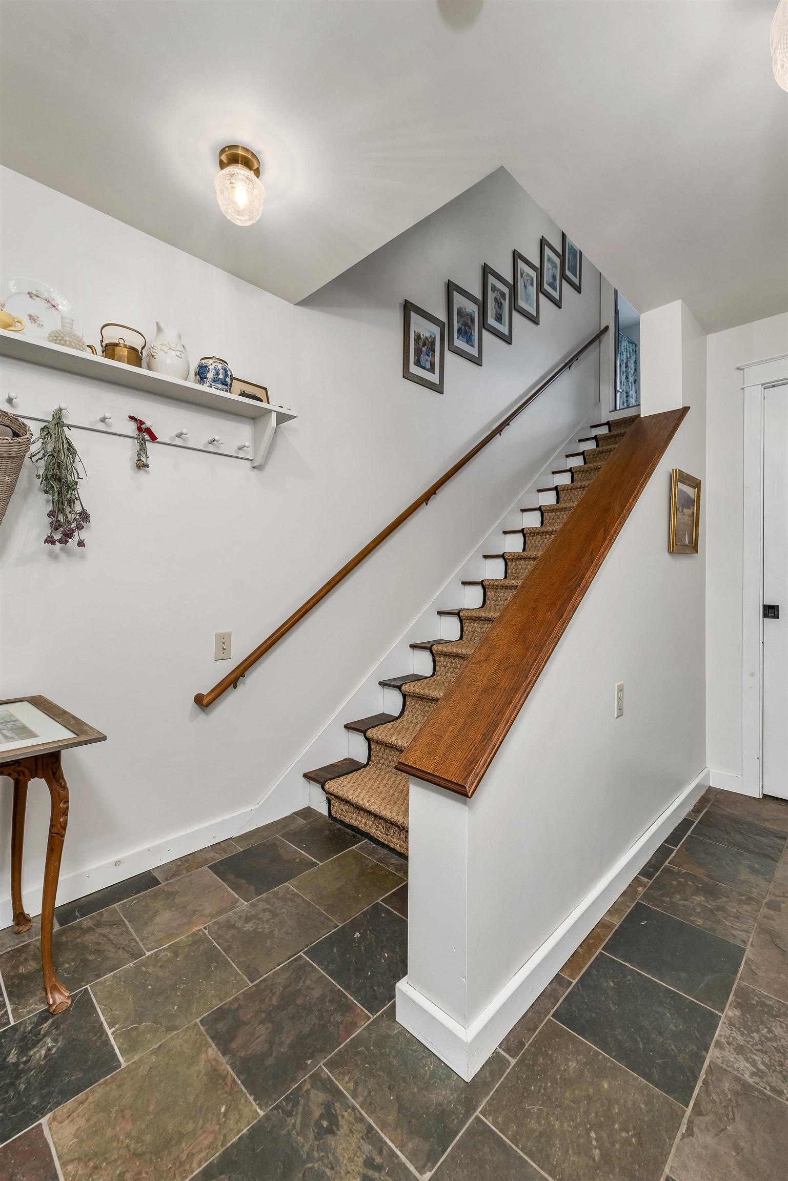 property viewer photo 40