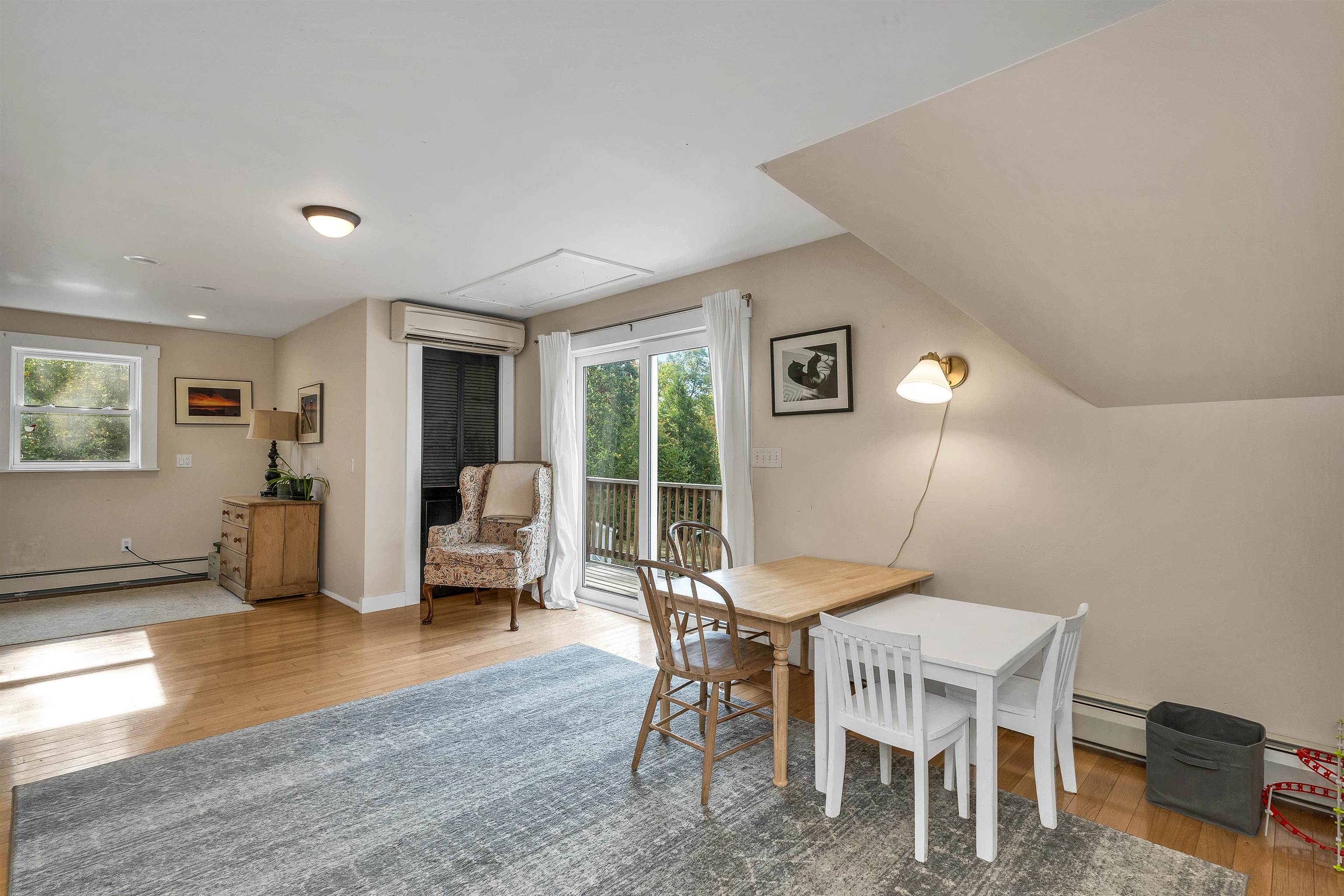 property viewer photo 42