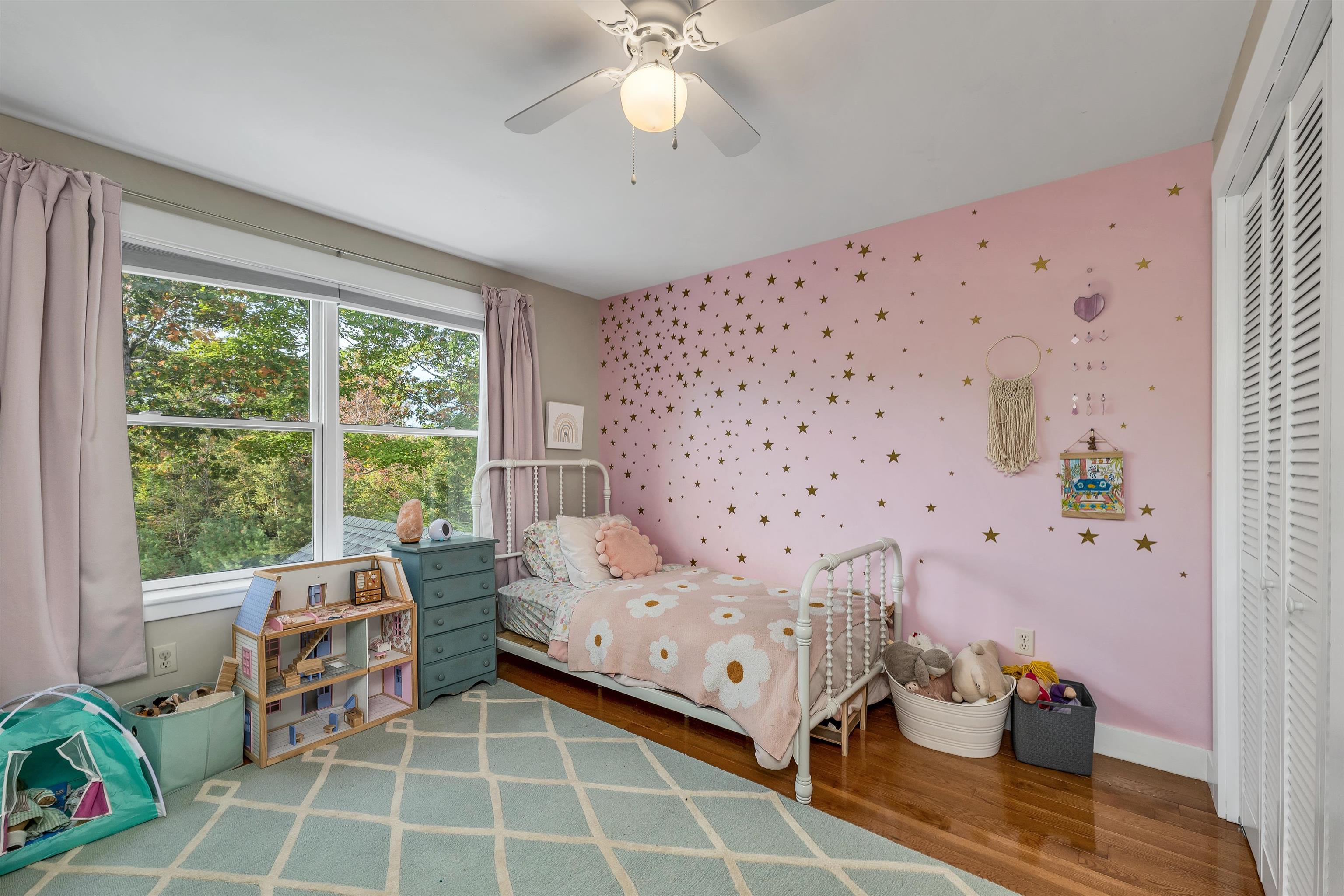 property viewer photo 45
