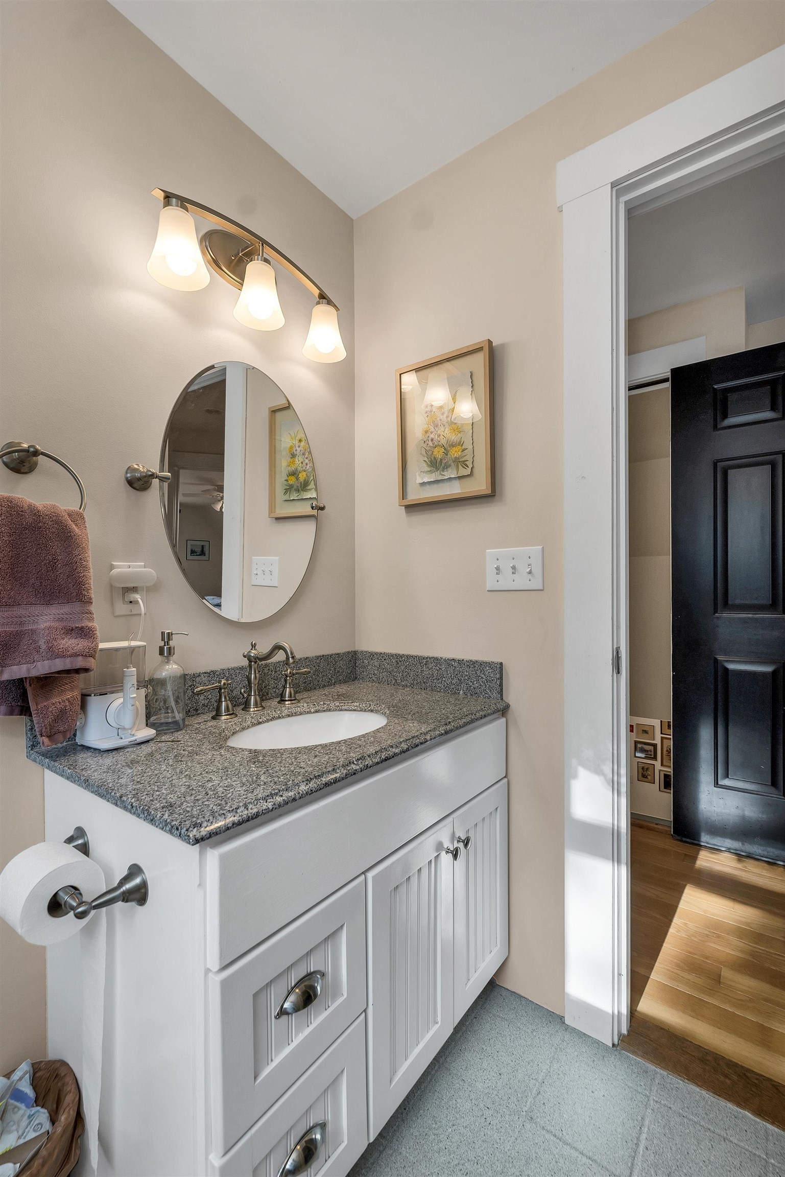 property viewer photo 57