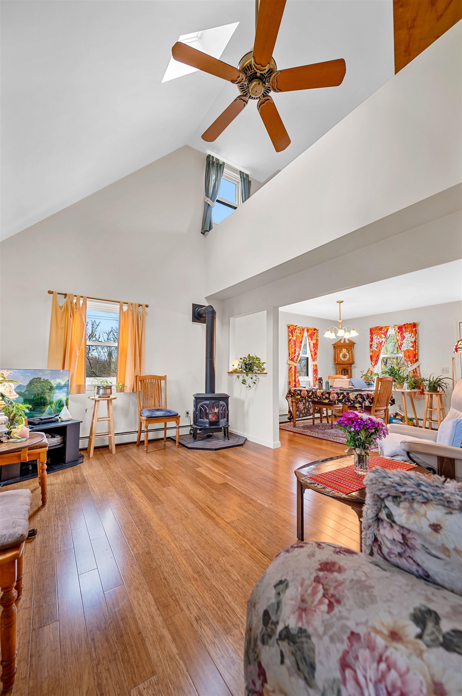 property viewer photo 22