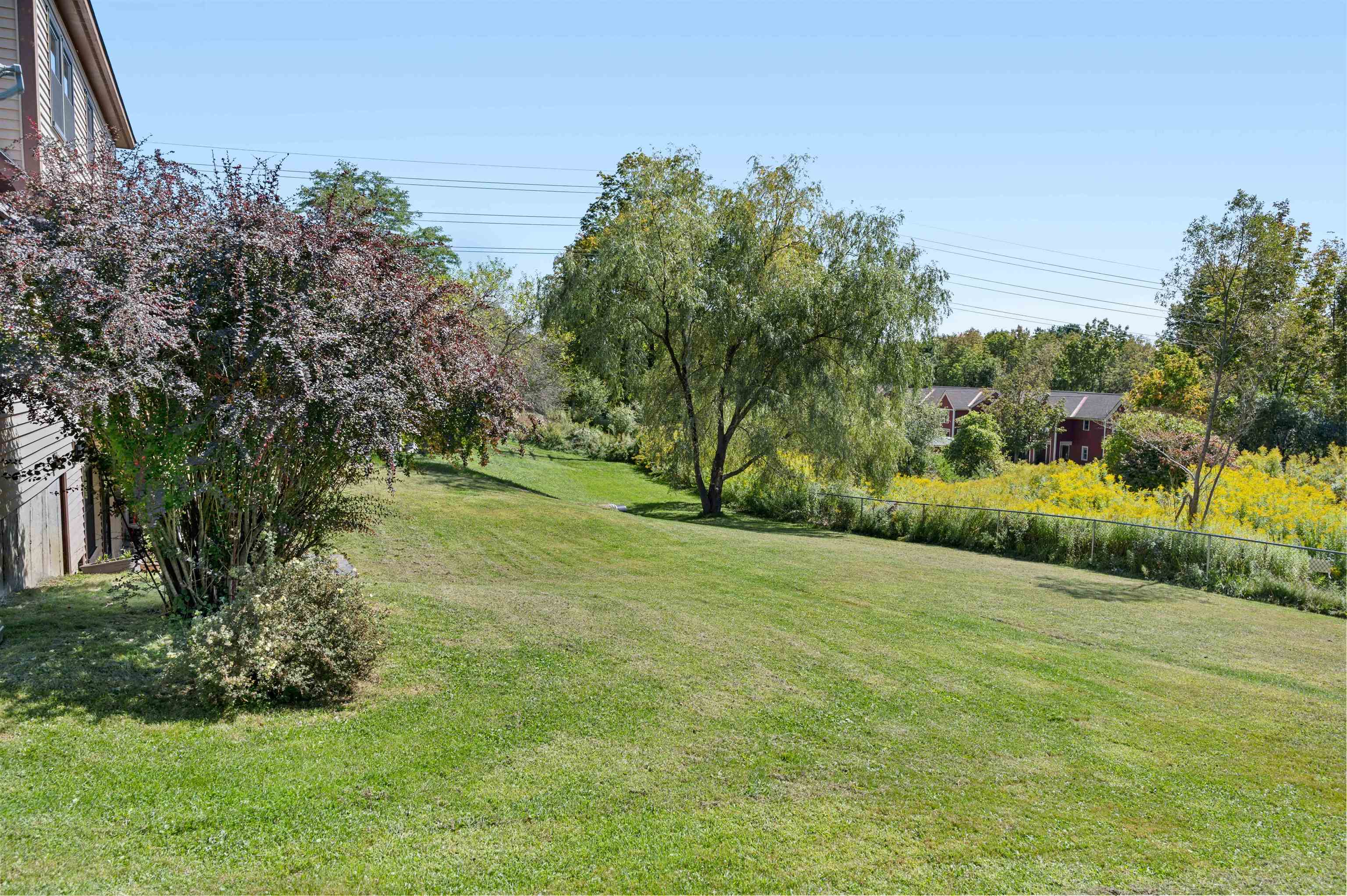 property viewer photo 37