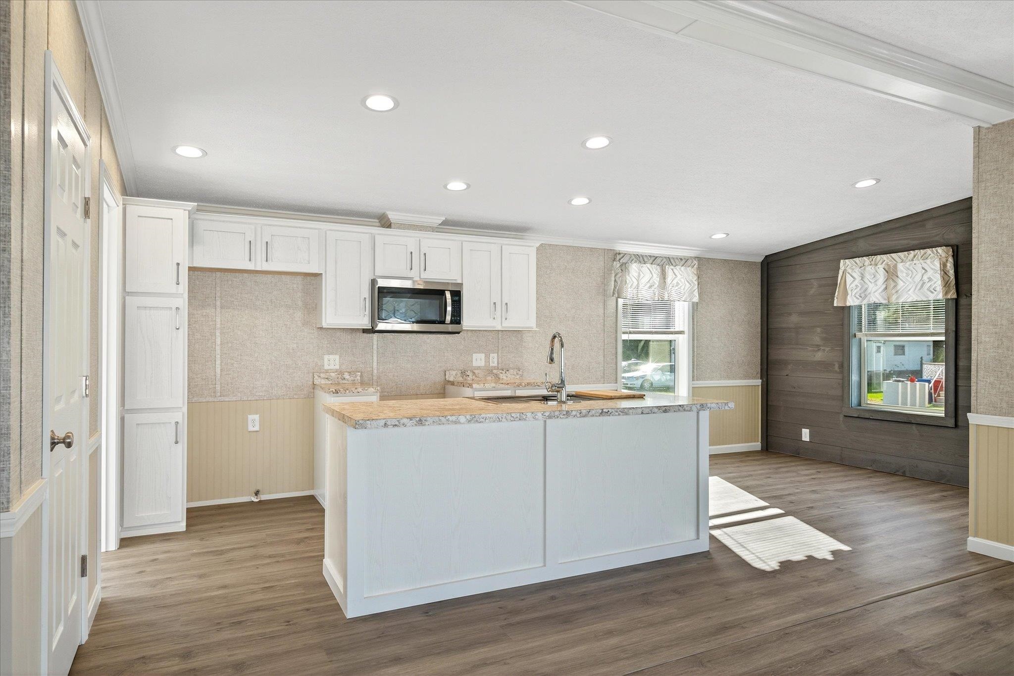 property viewer photo 10