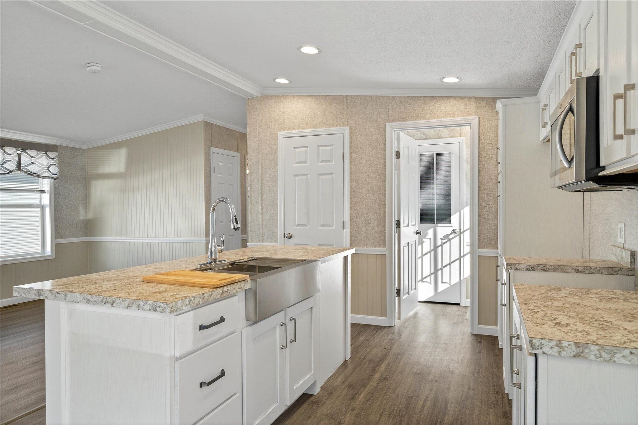 property viewer photo 14