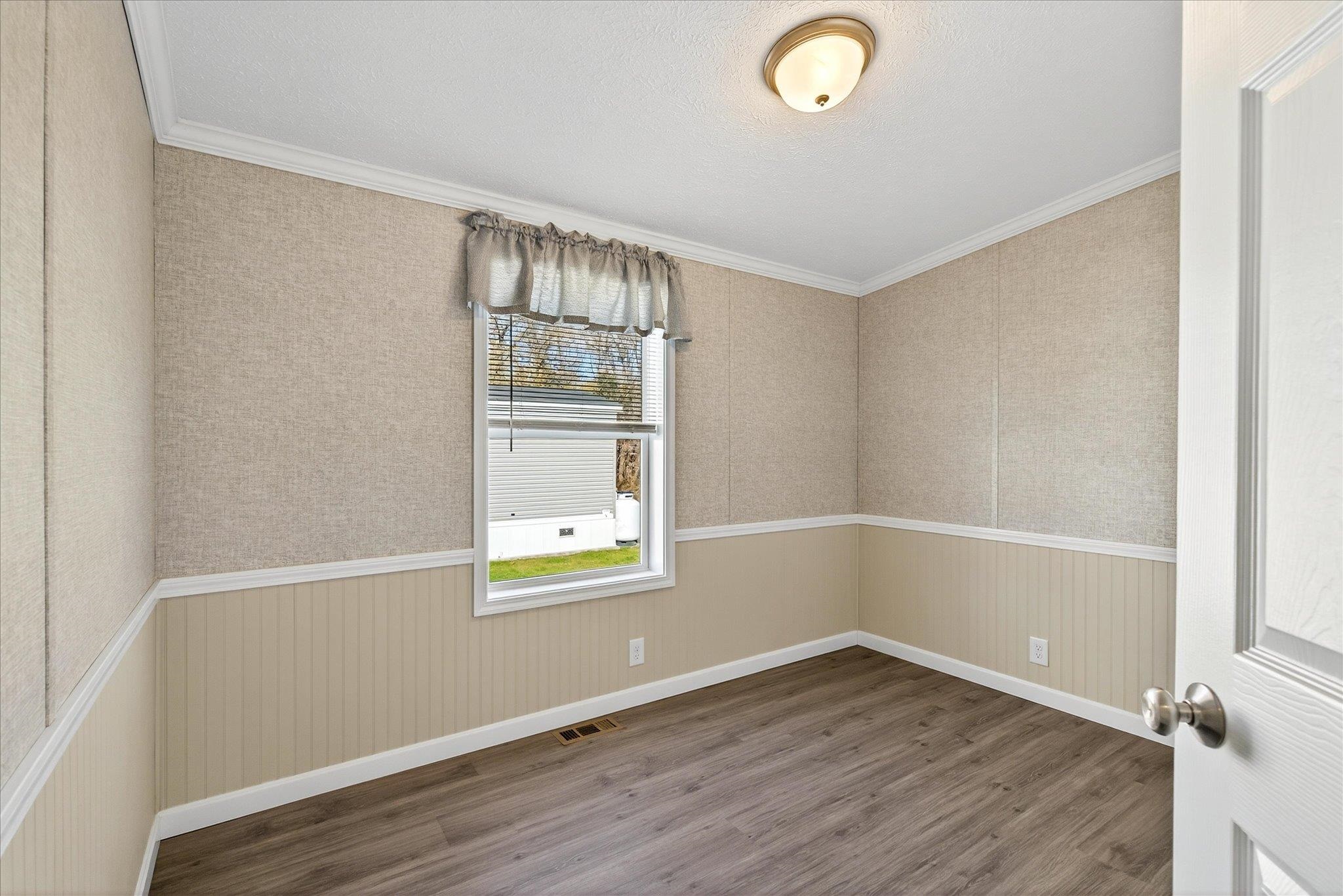 property viewer photo 23