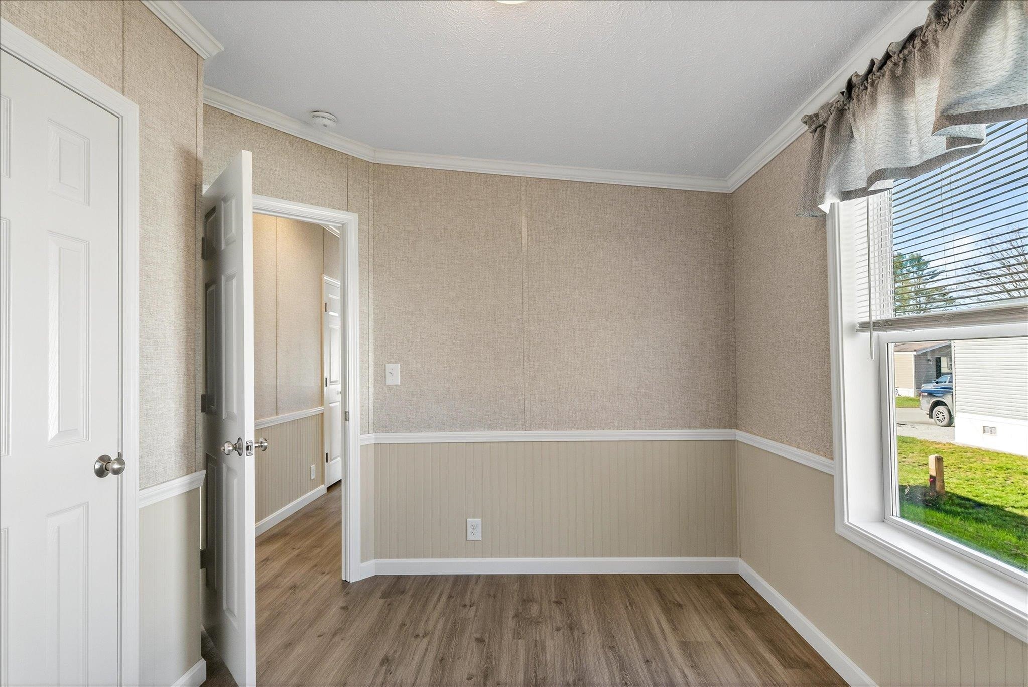 property viewer photo 25
