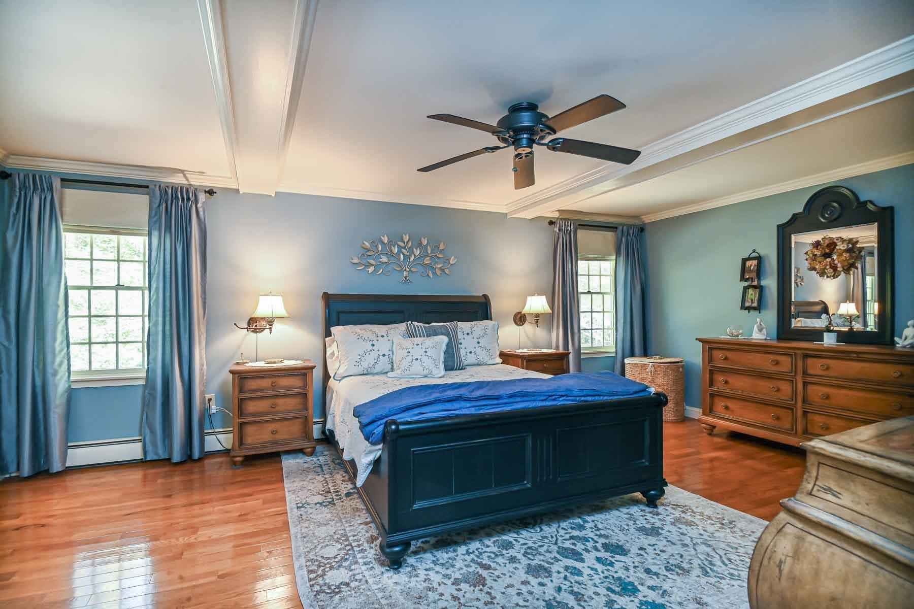 property viewer photo 10