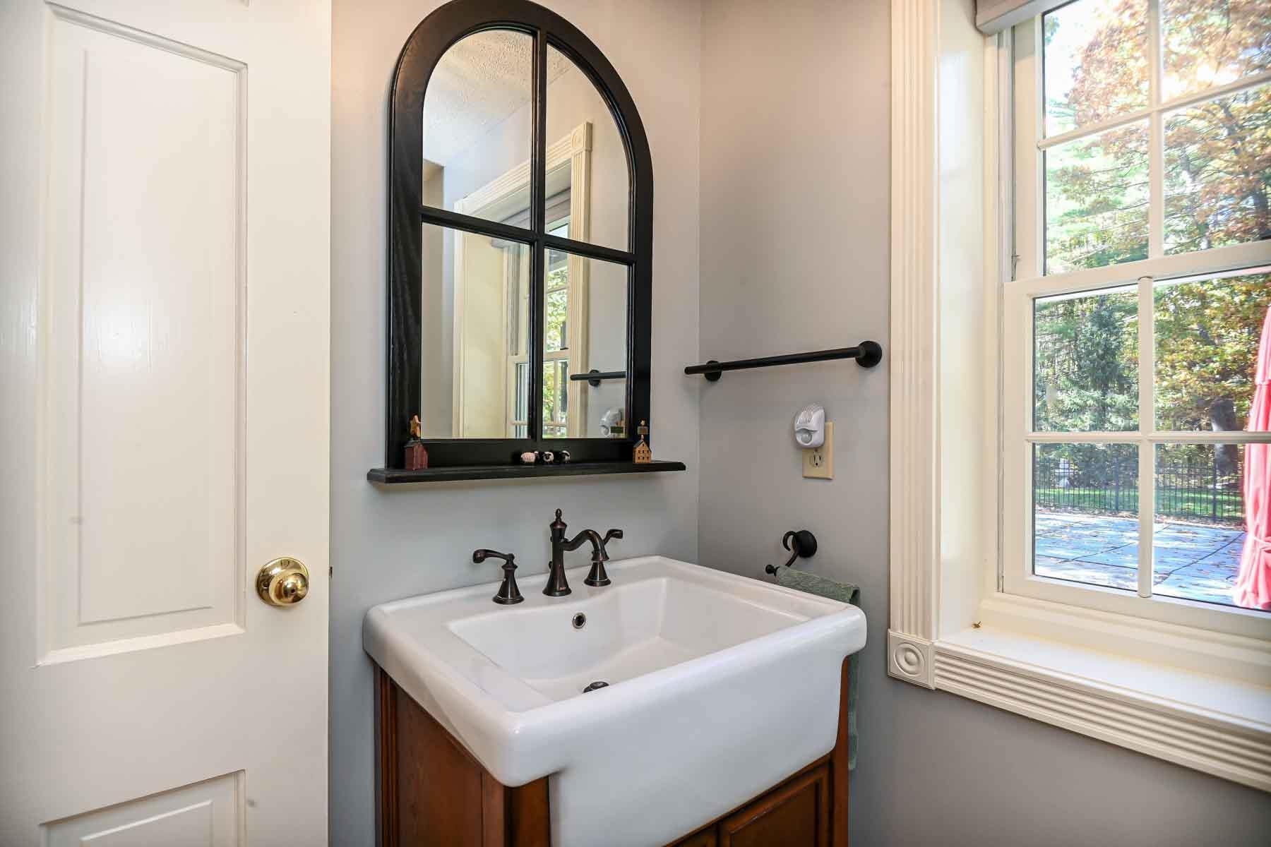 property viewer photo 17