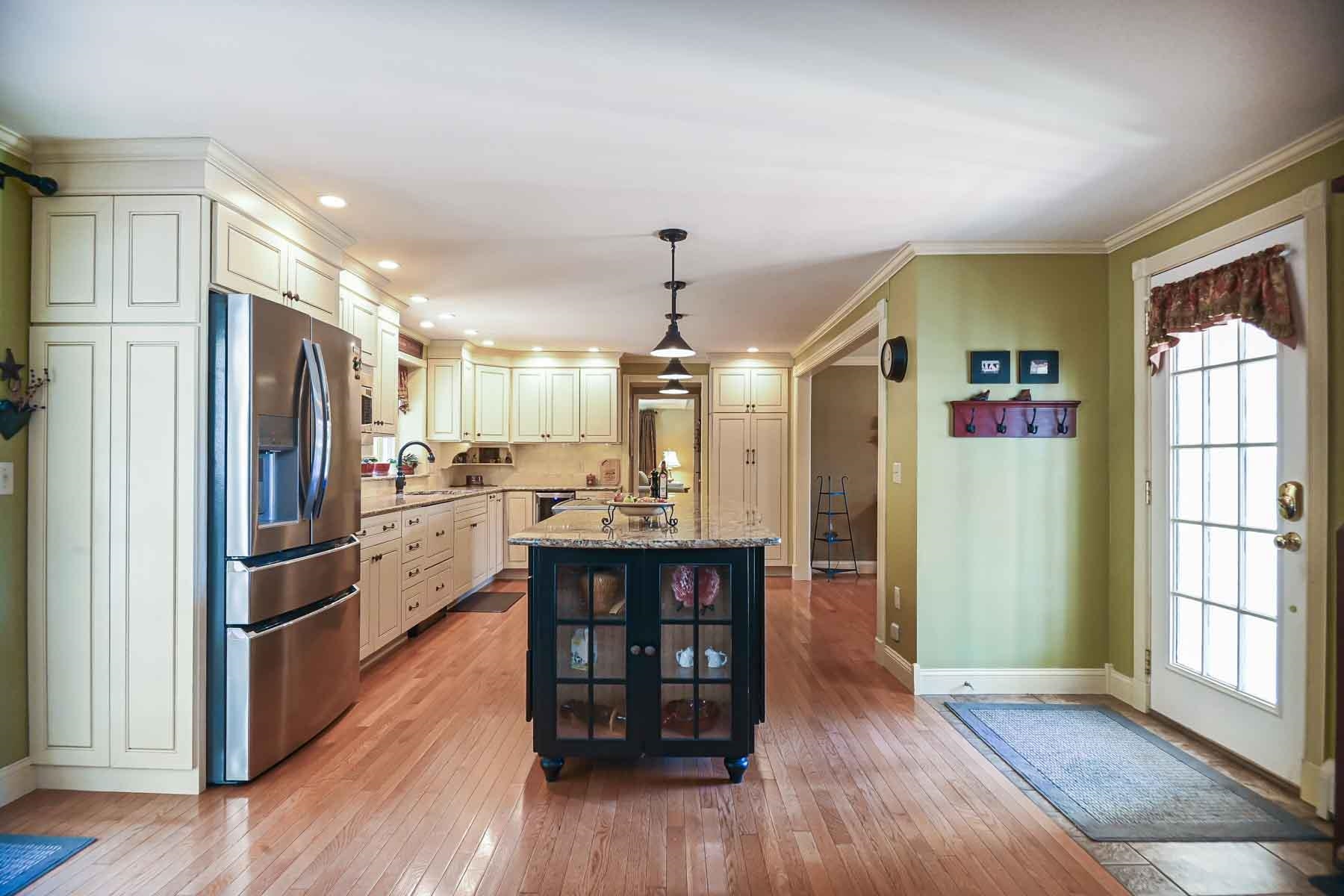 property viewer photo 3