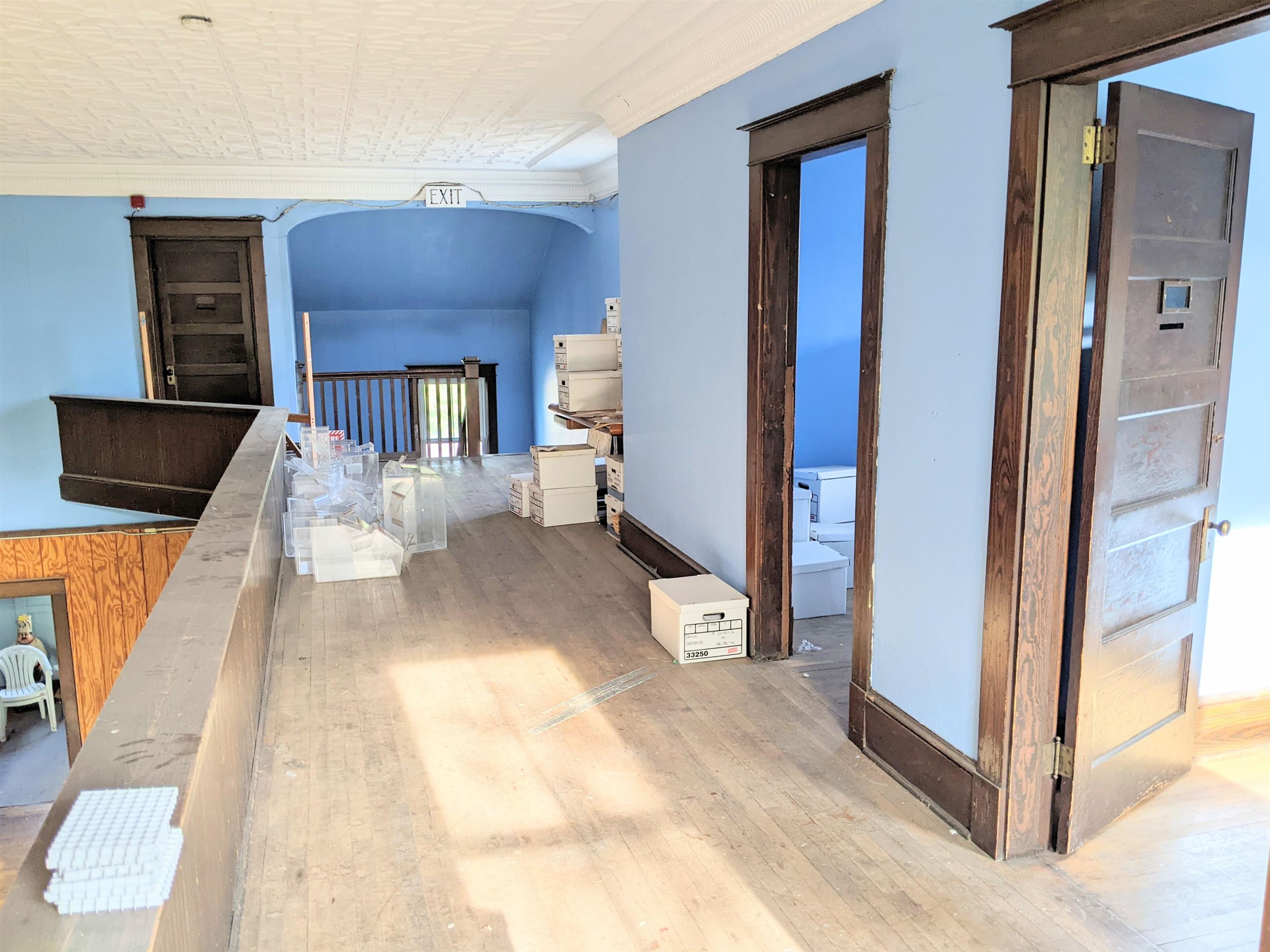 main property photo 50