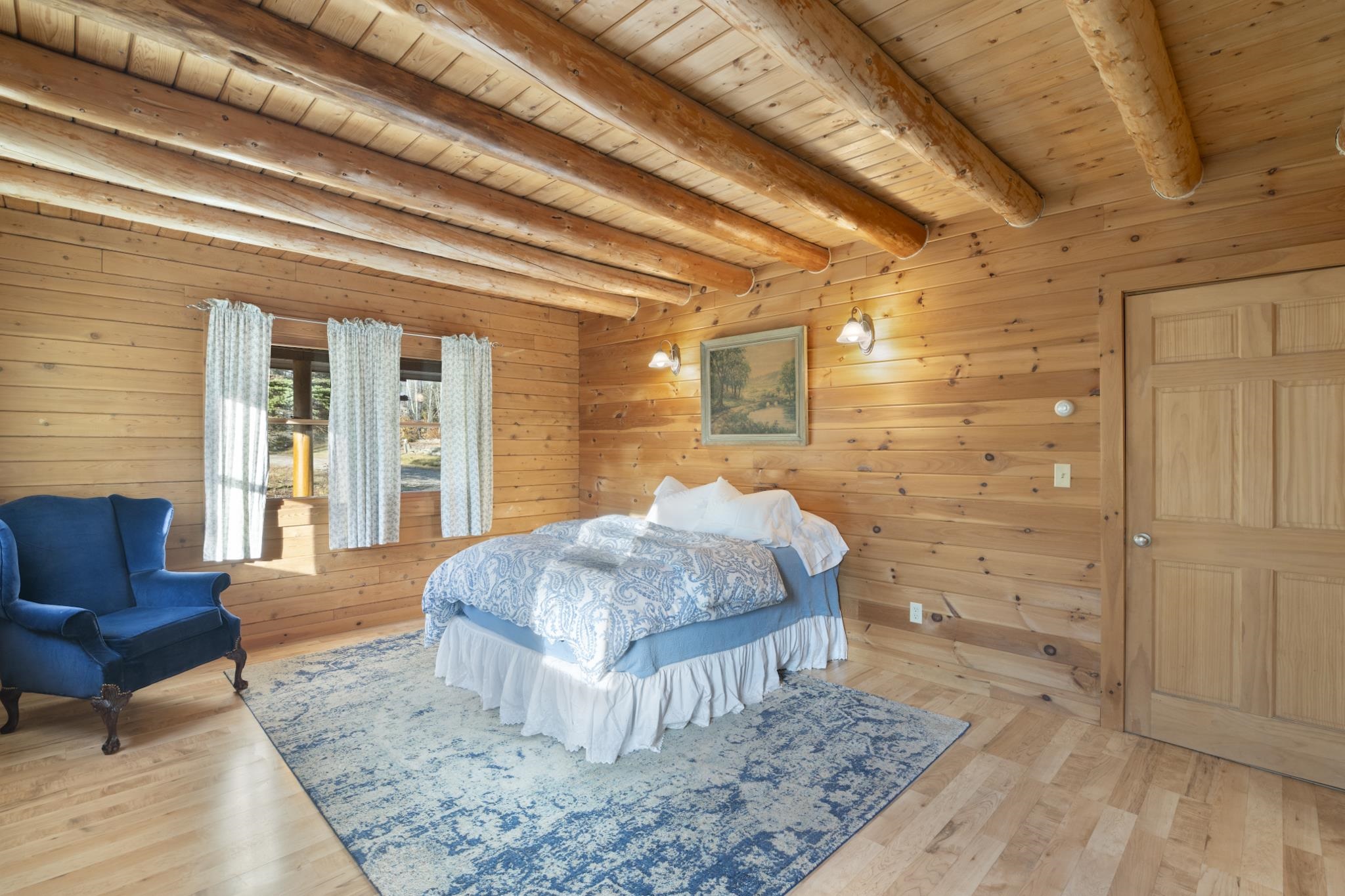main property photo 19