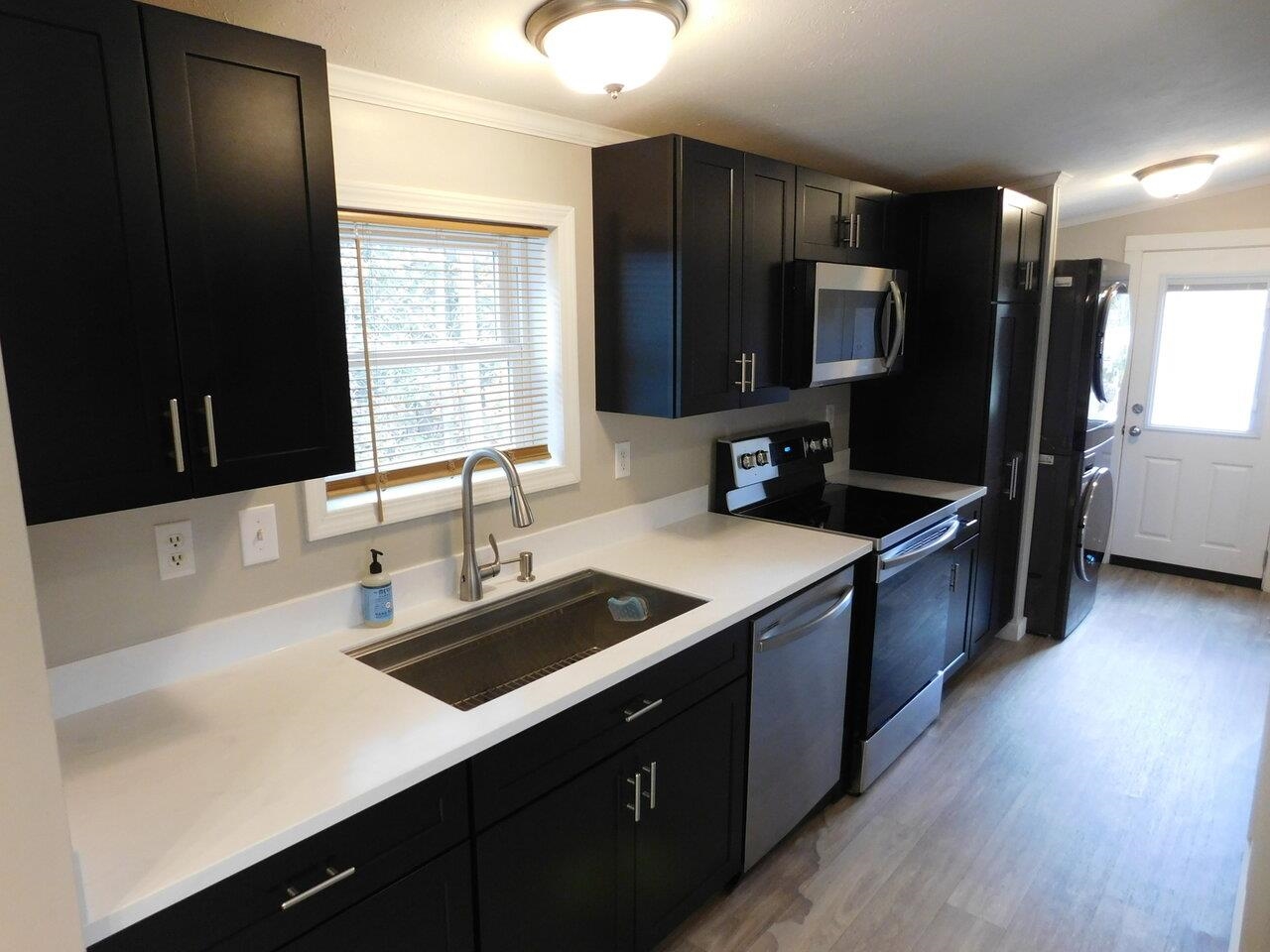 property viewer photo 11